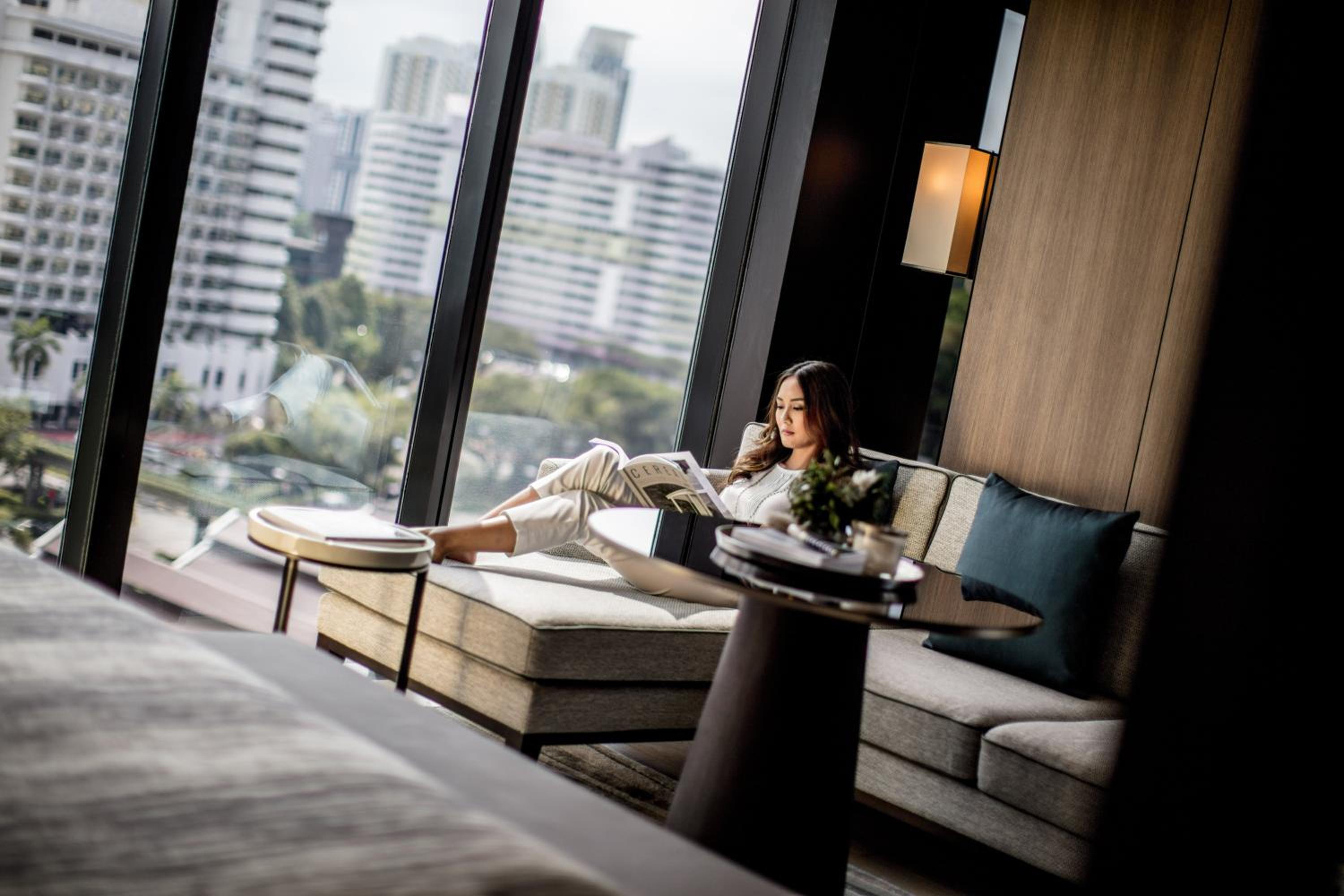 Junior King Suite with River View