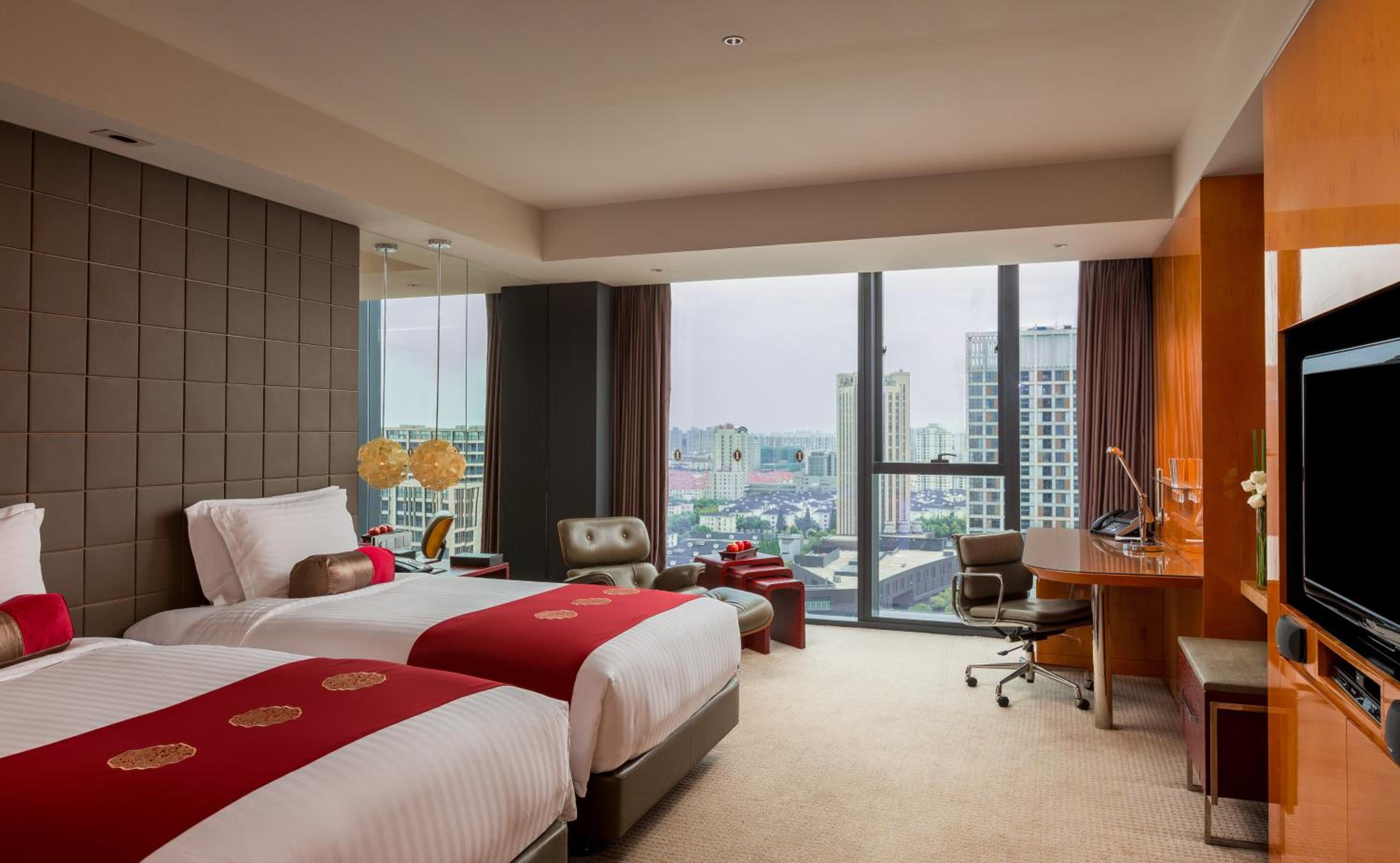 Club Twin Room with Garden View