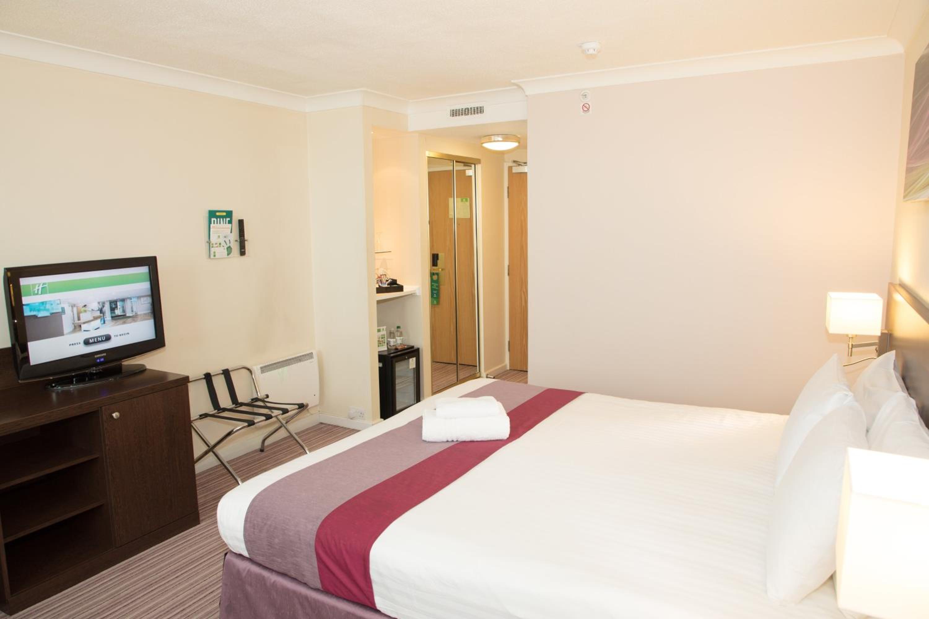Standard Queen Room - Photo 2