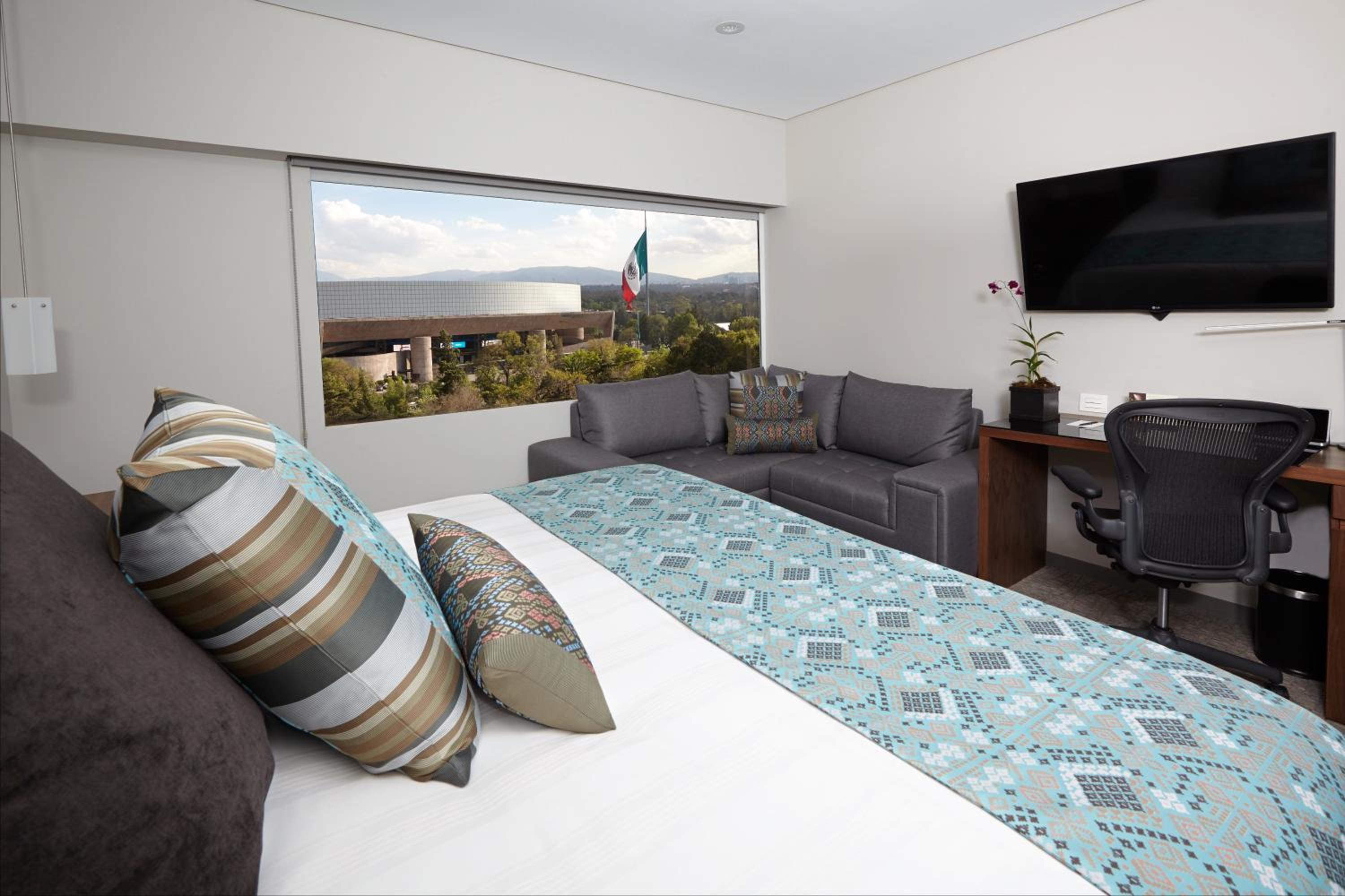 King Room with Park View - Photo 1
