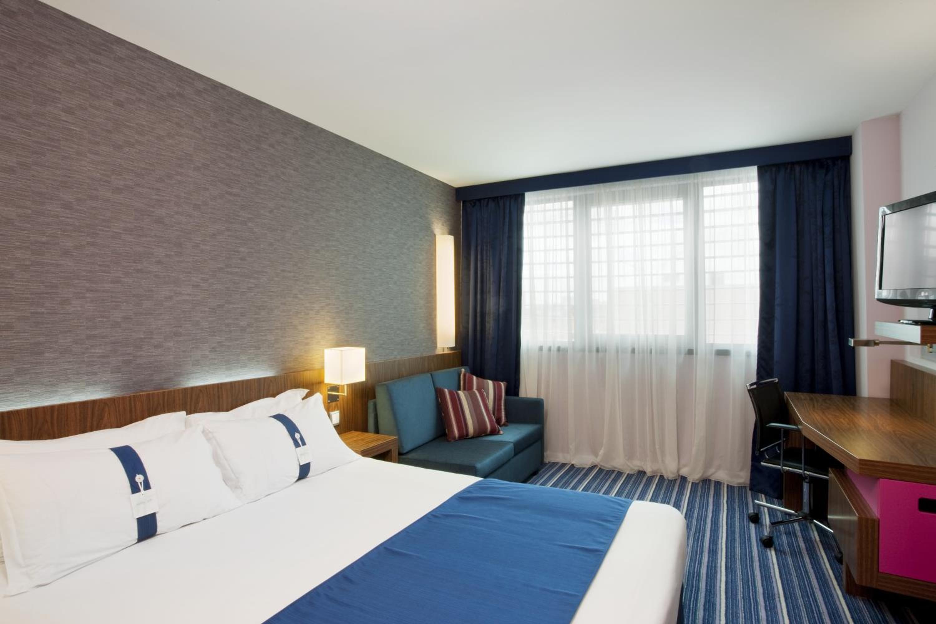 Standard Double Room with Sofa Bed