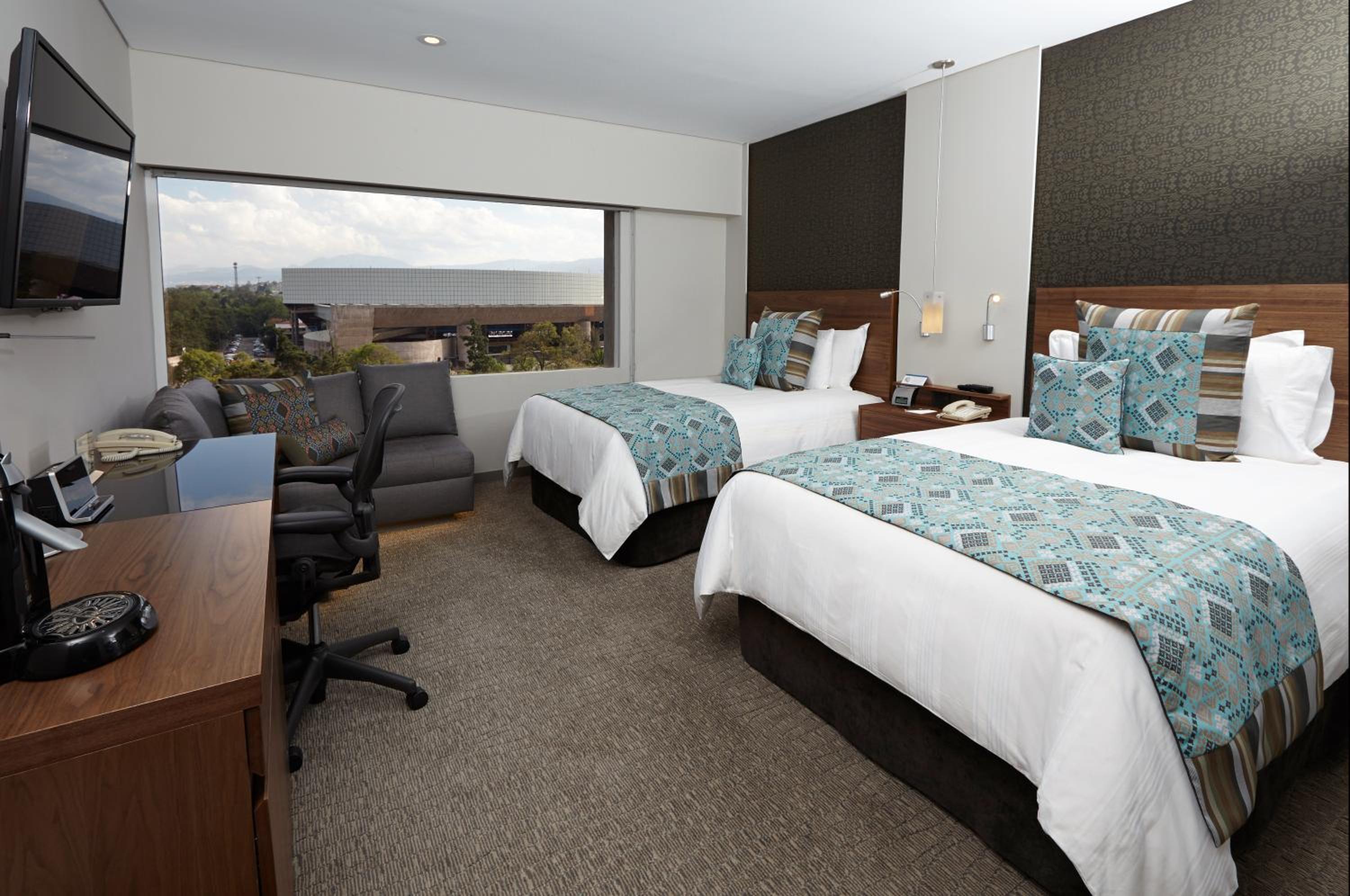 Club King Room with Chapultepec View