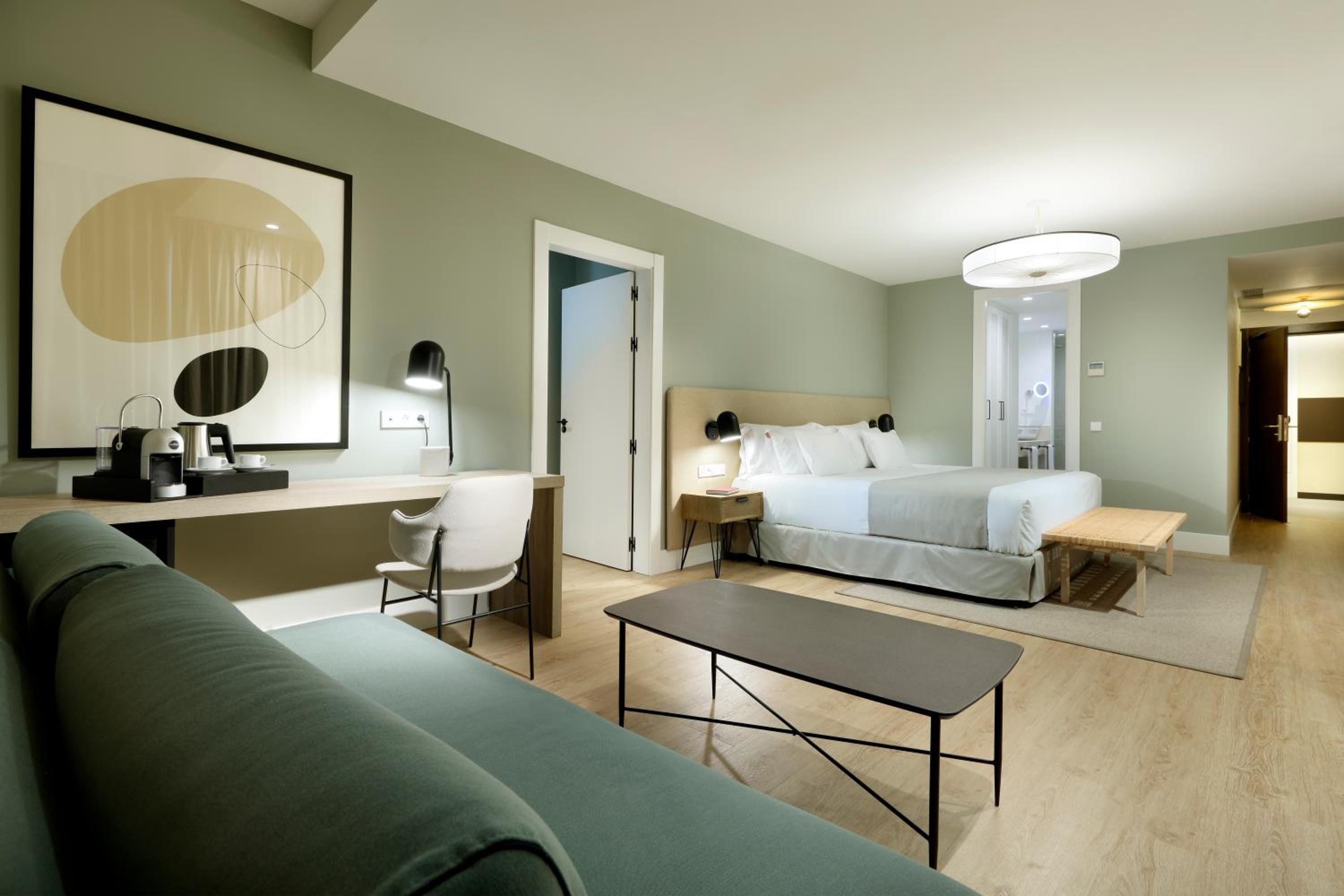 Junior Suite - Photo 7