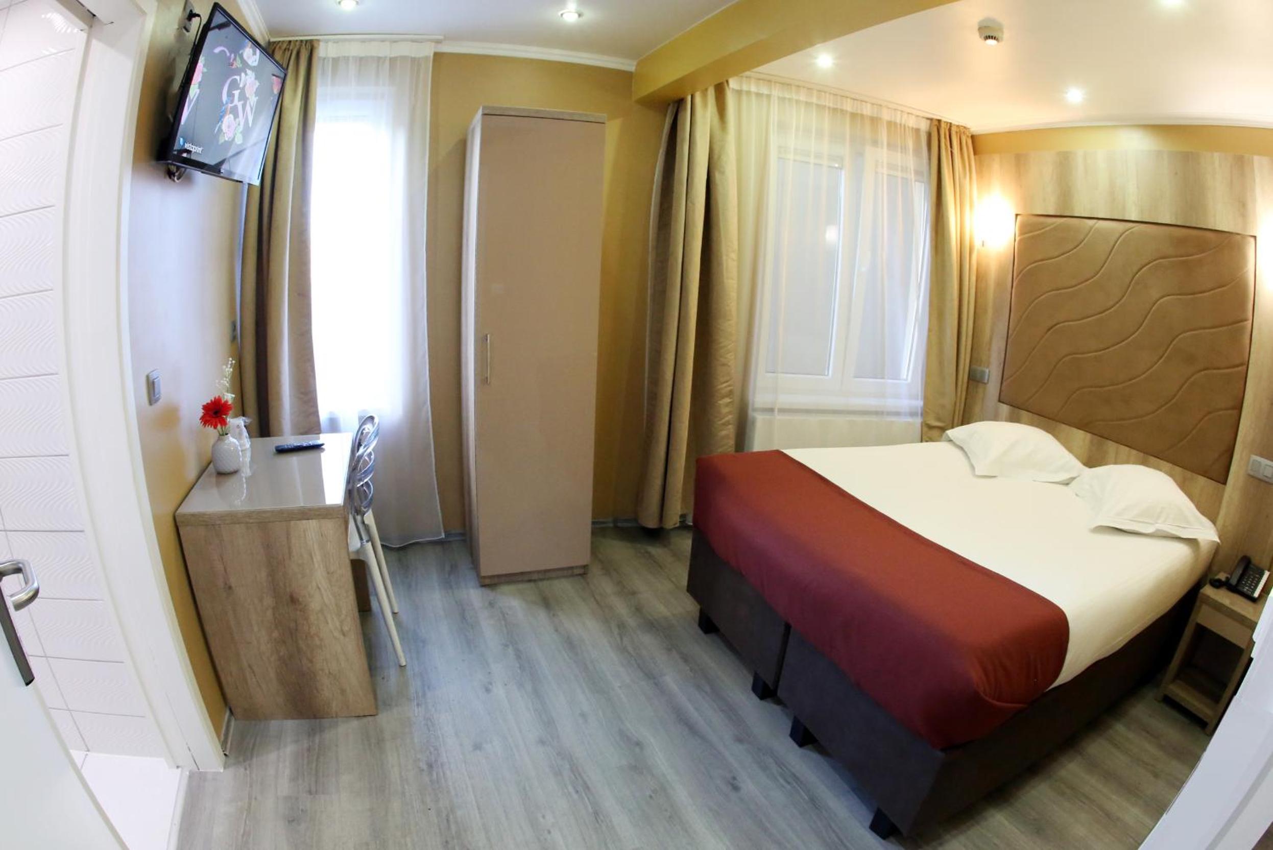 Standard Double Room photo 1