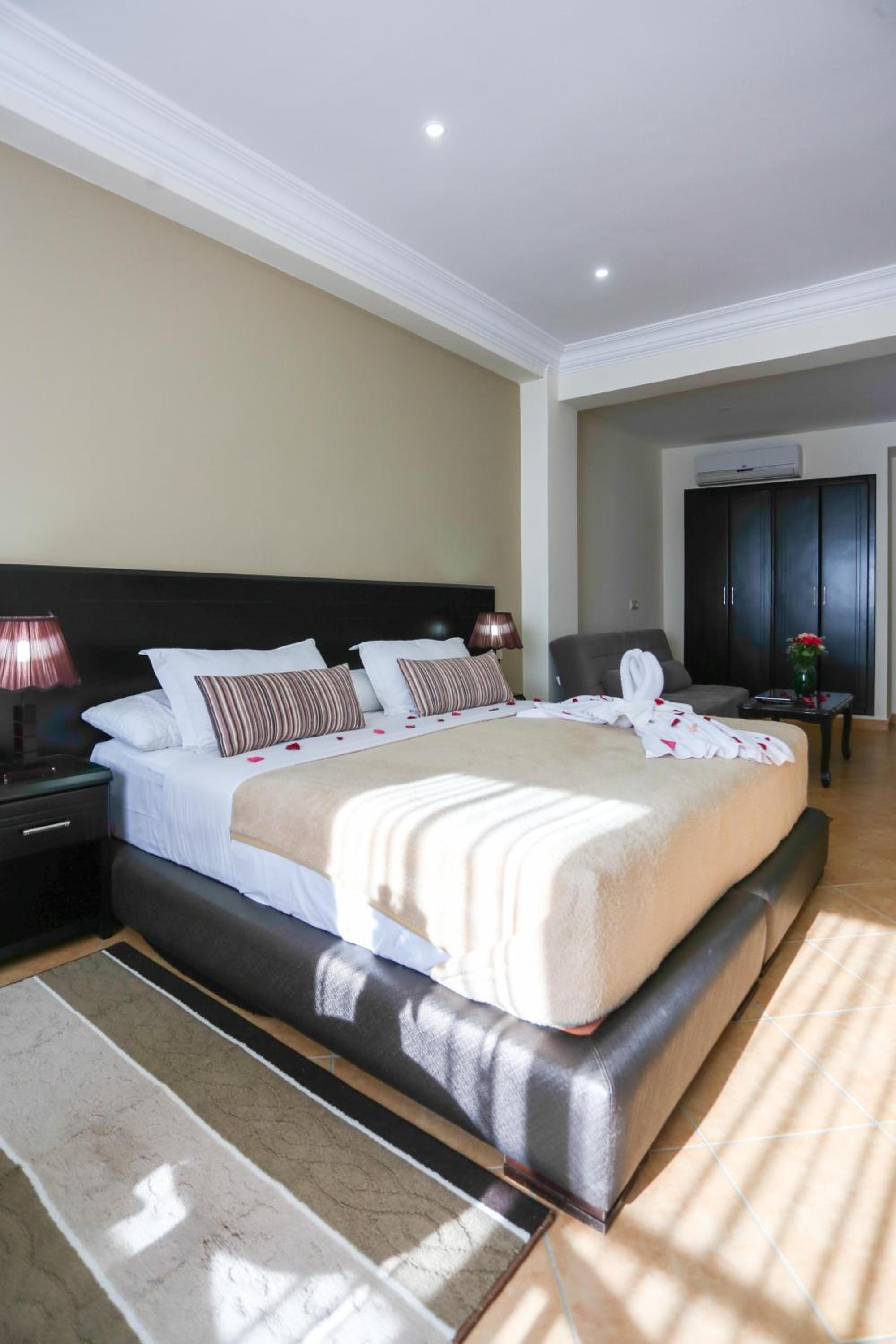 Standard Suite