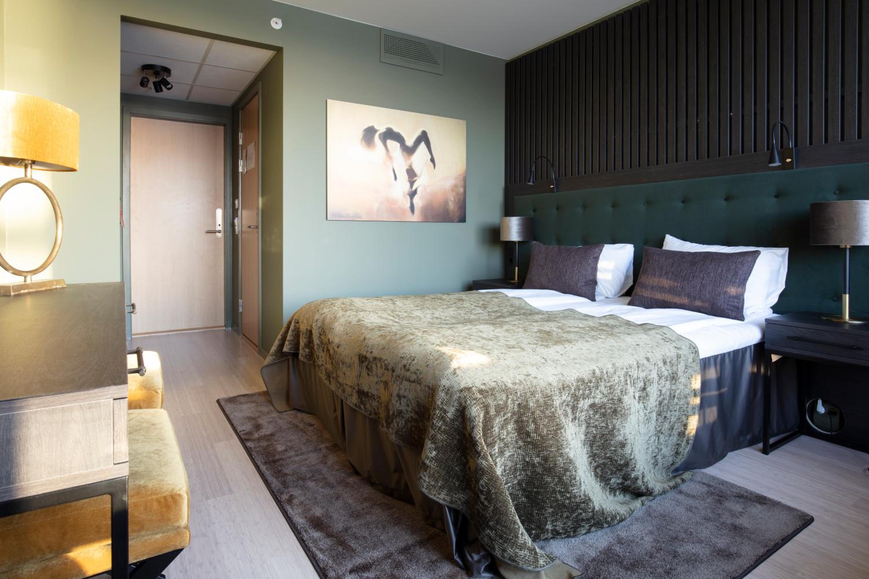 Double or Twin Room - Photo 3