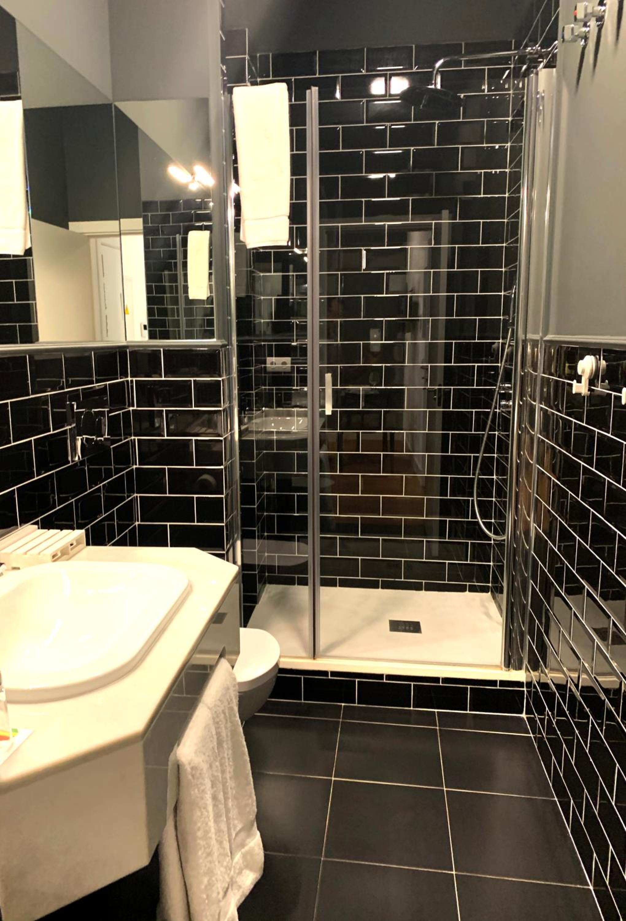 Standard Apartment - Photo 7