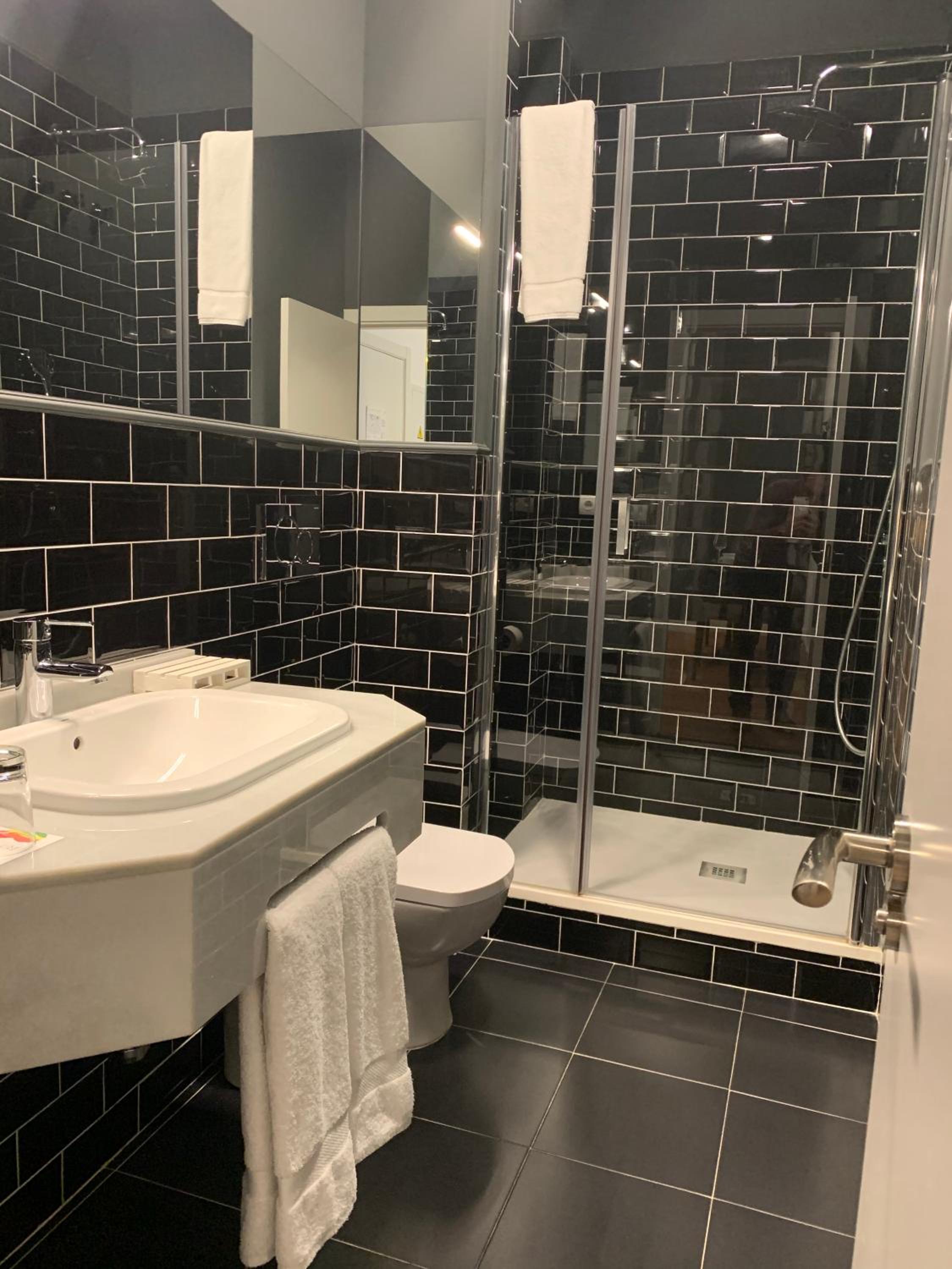Standard Apartment - Photo 13