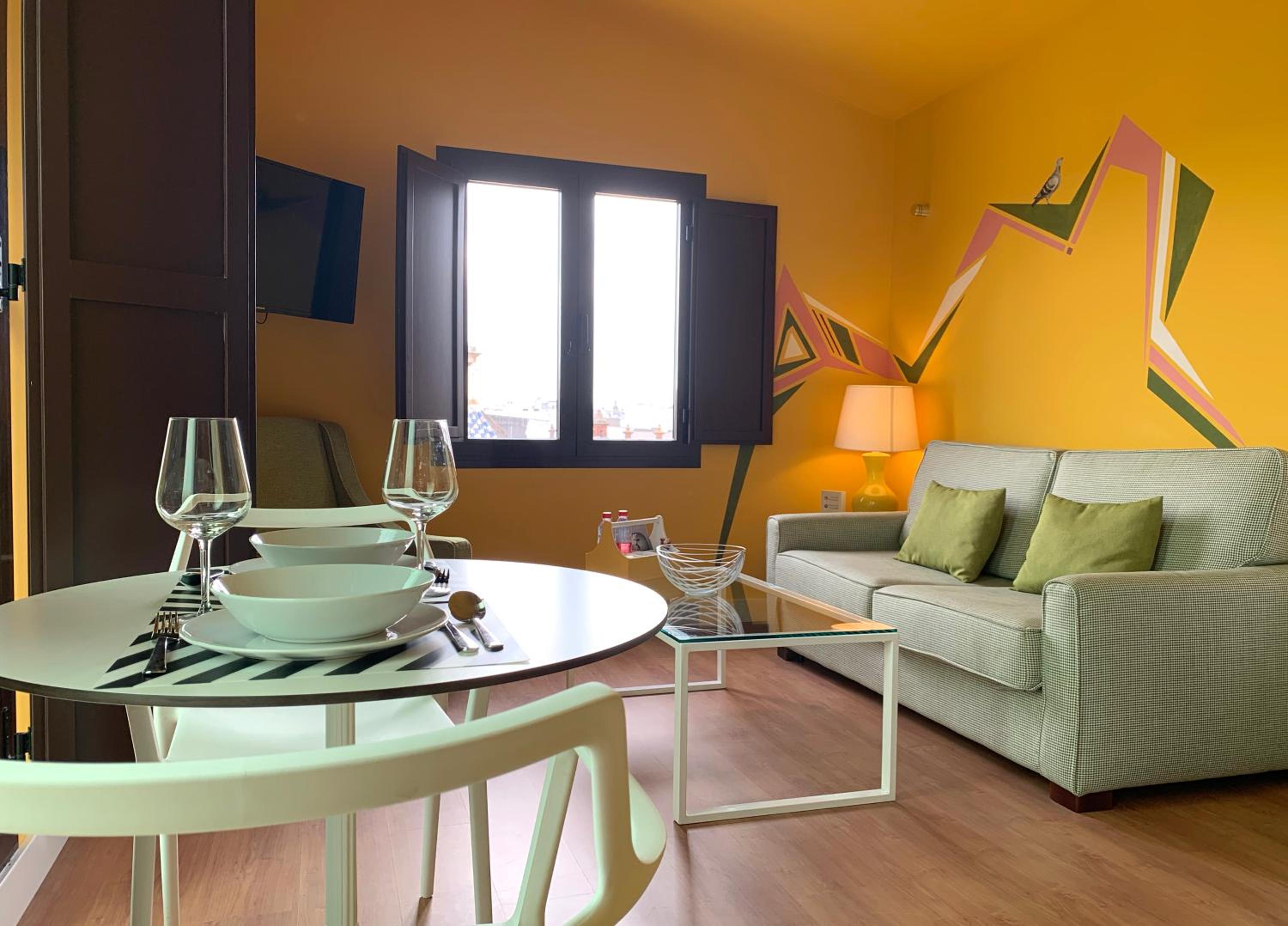 Penthouse Apartment - Photo 6
