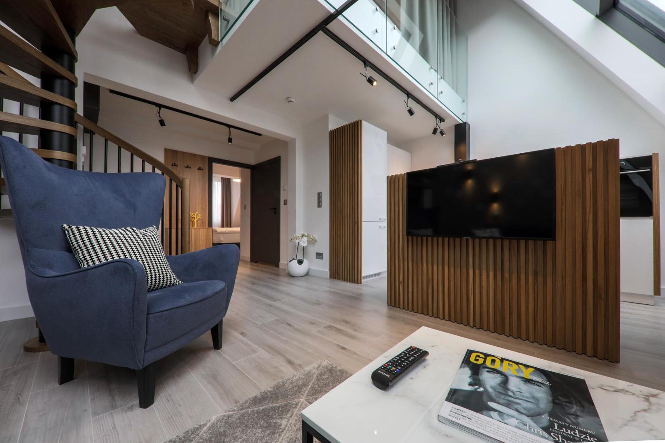 Penthouse Apartment - Photo 6