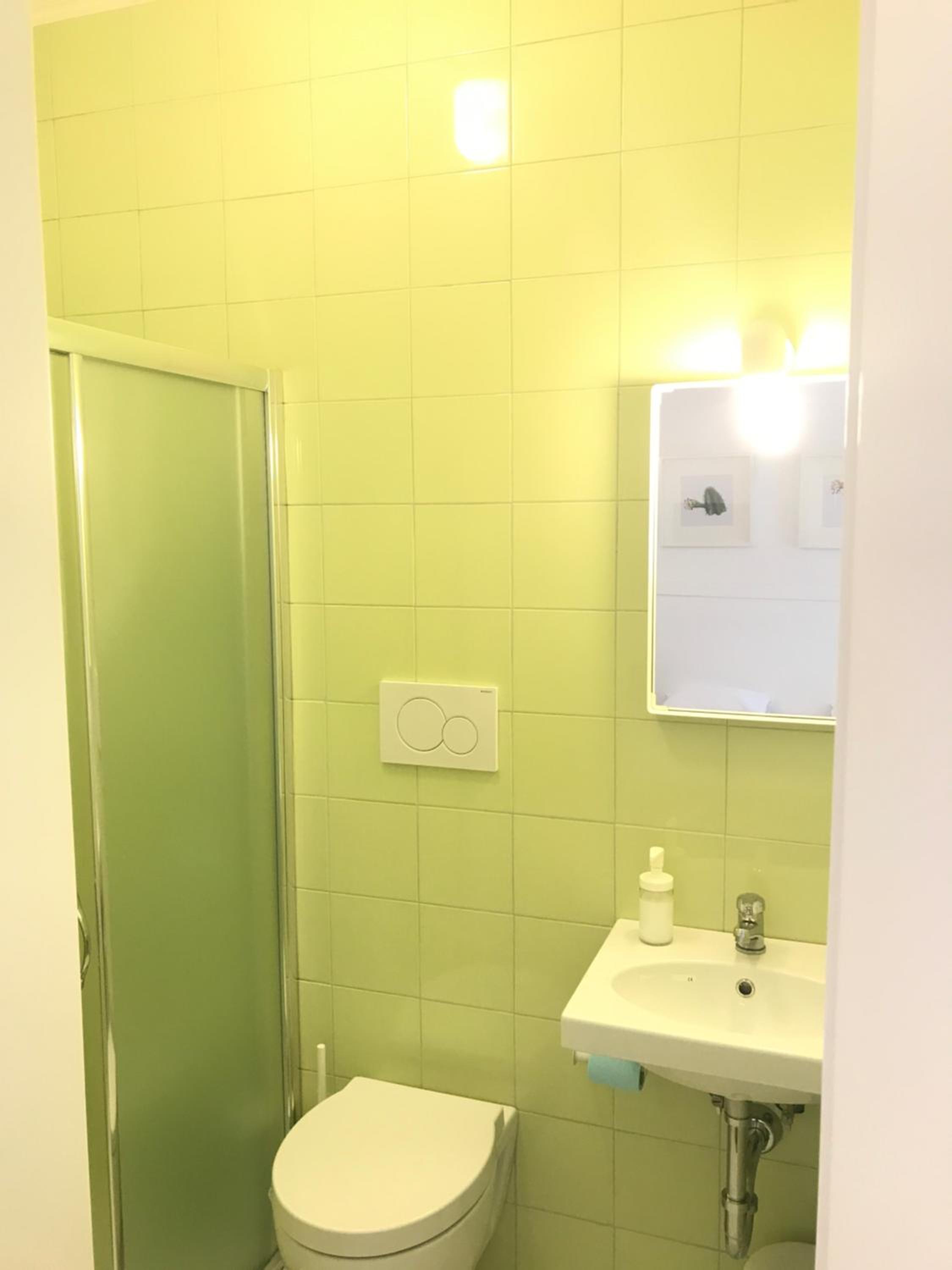 Deluxe Double Room (2 Adults + 1 Child) photo 2