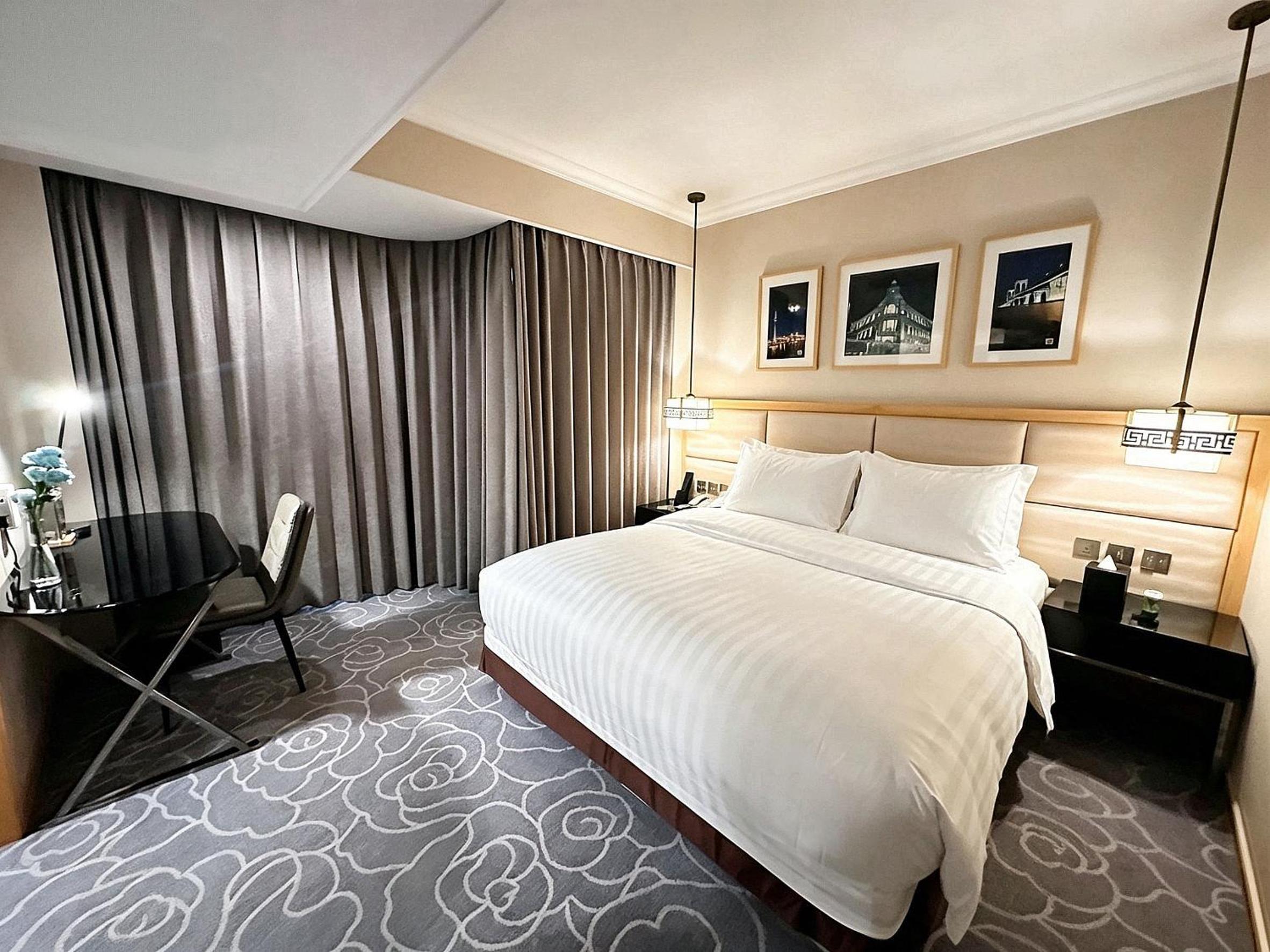 Superior Room Free Upgrade to Family Suite photo 2
