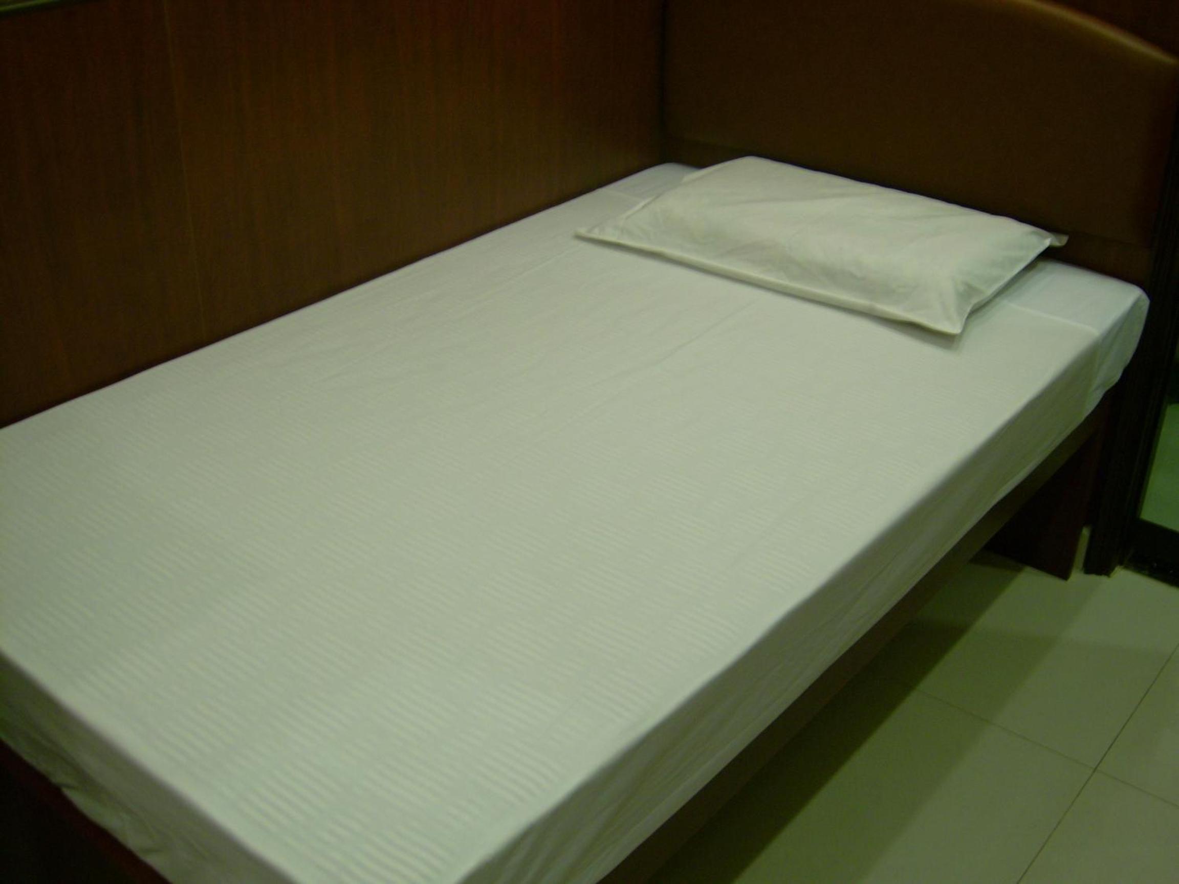 Economy Single Room