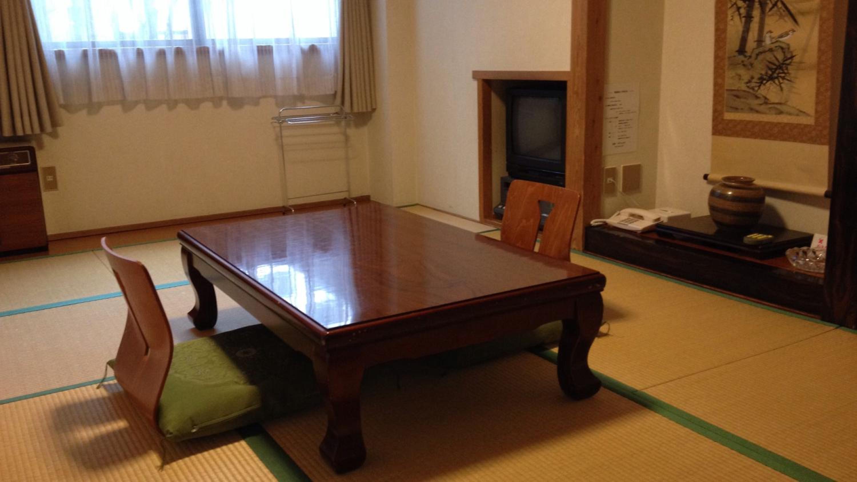 Japanese-Style Room with Shared Bathroom photo 1
