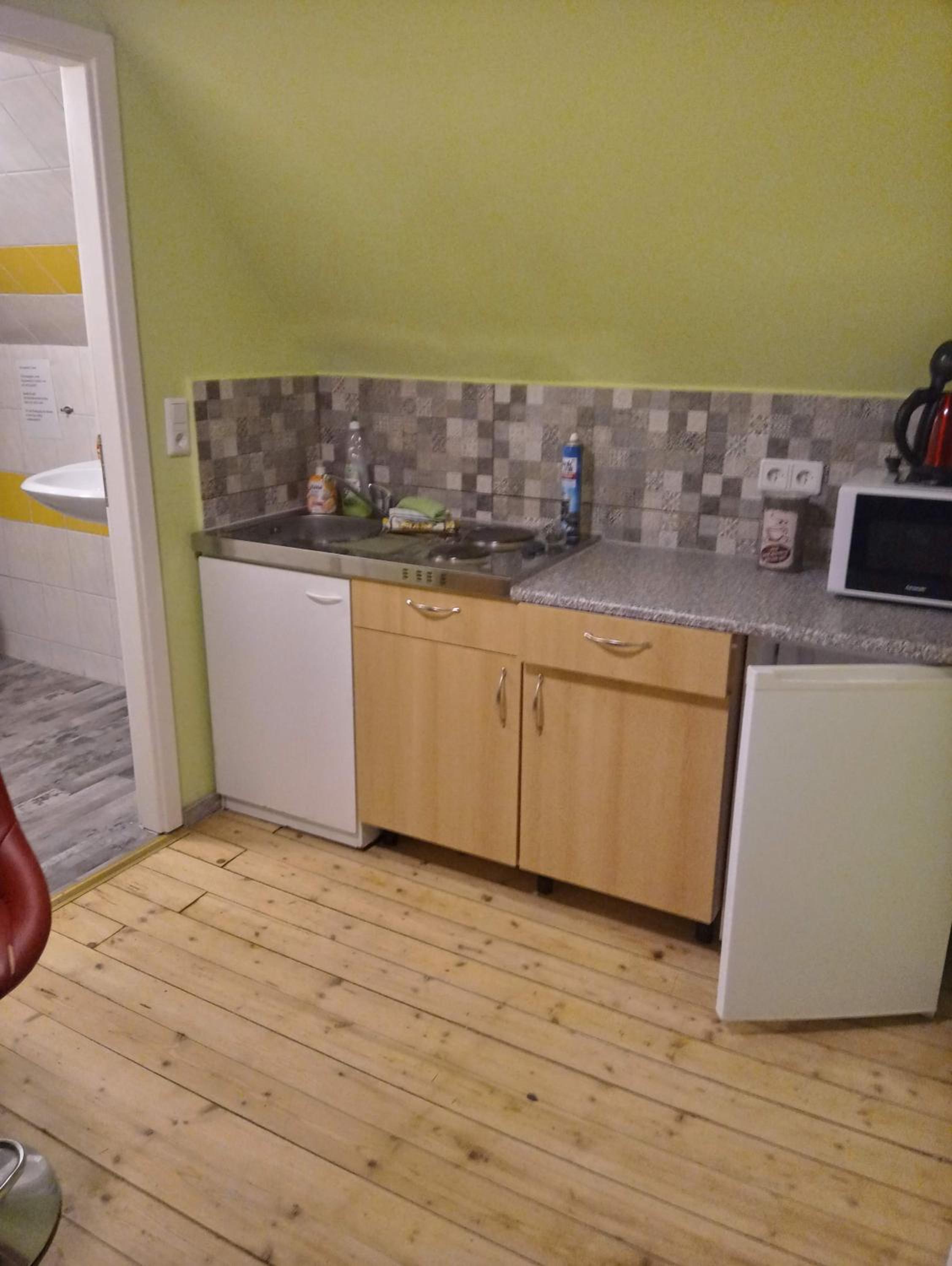 Triple Room With Bathroom photo 2