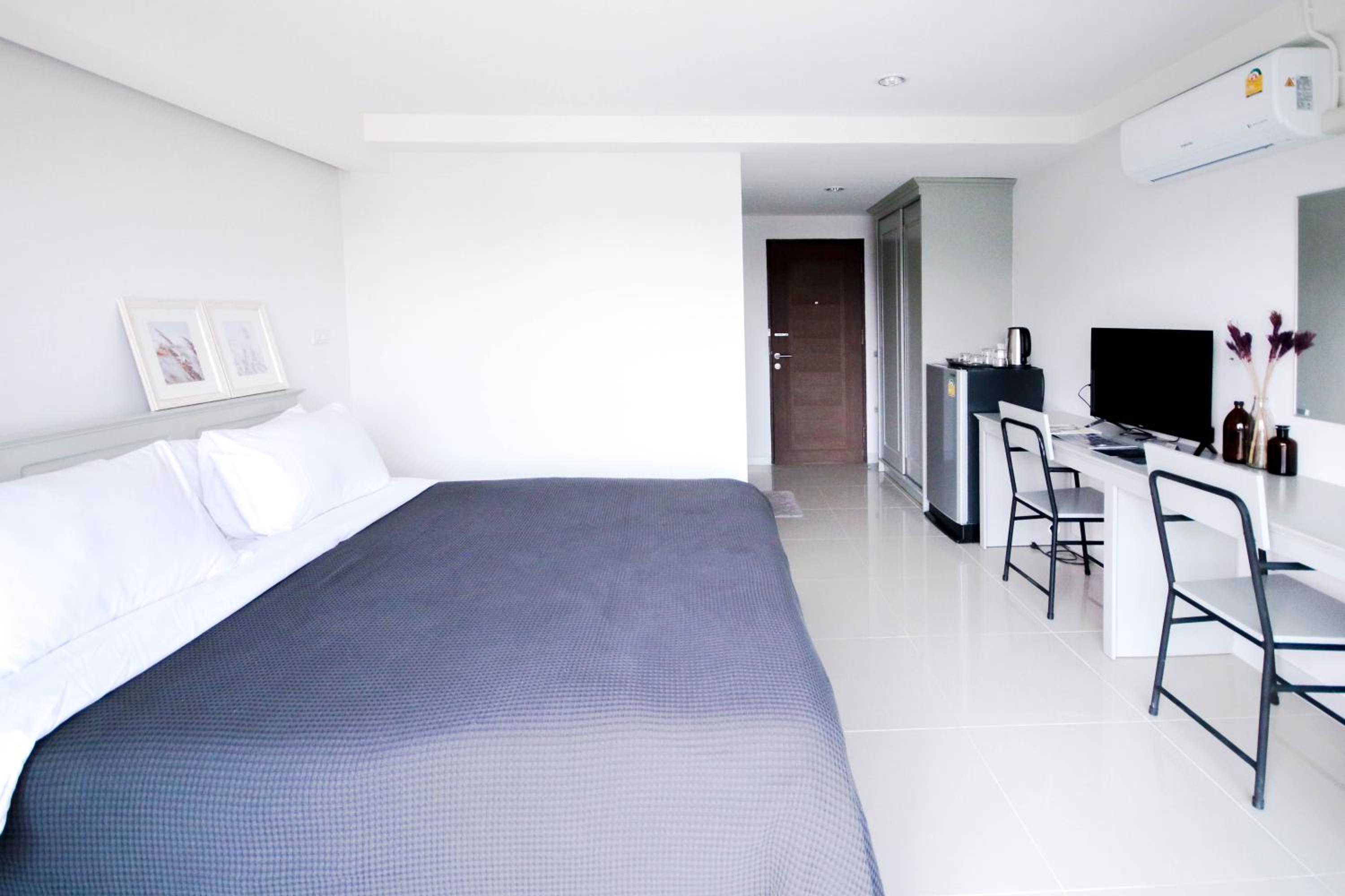 Standard Double Room - Photo 1