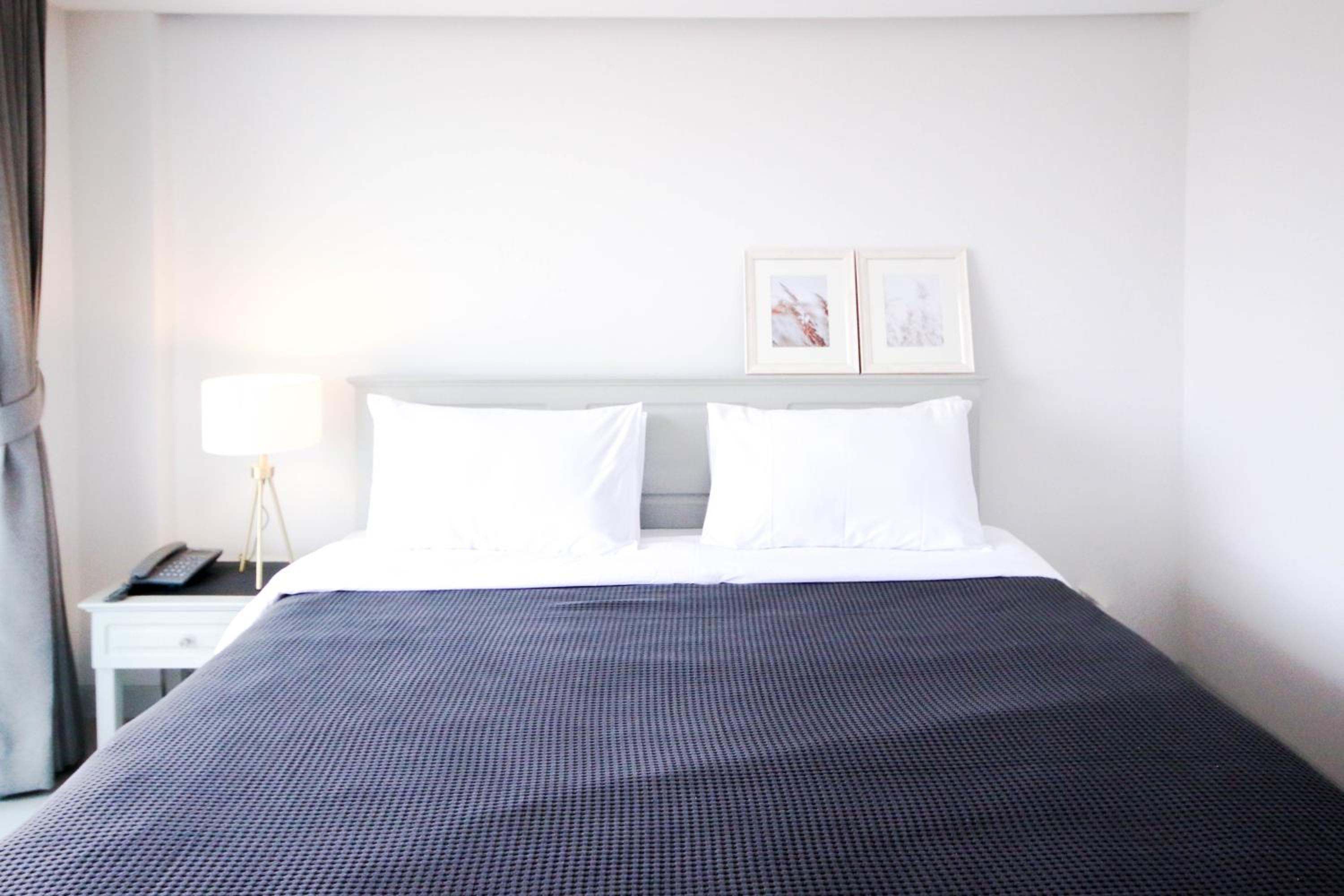 Standard Double Room - Photo 3