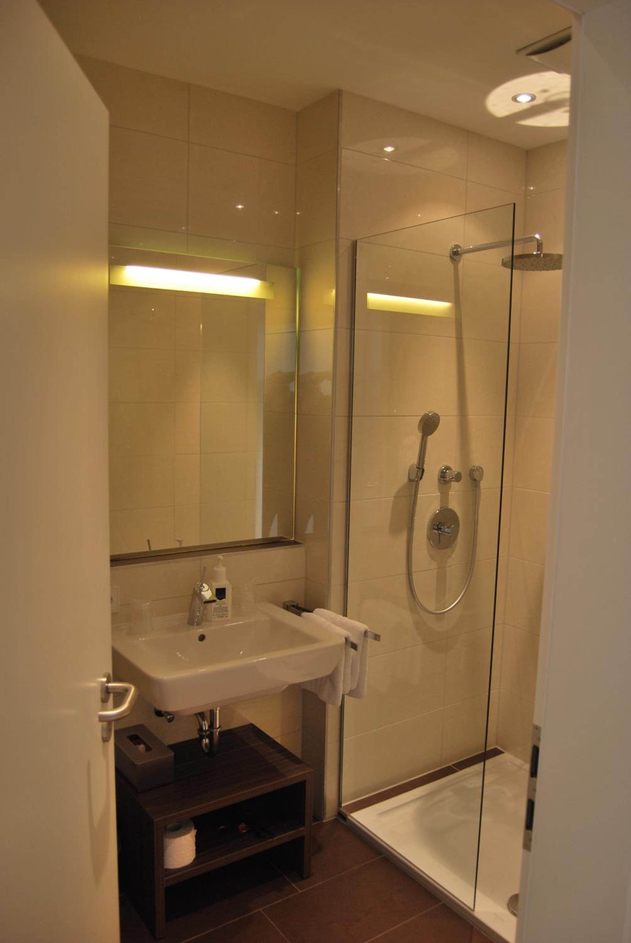 Double Room with View - Photo 10