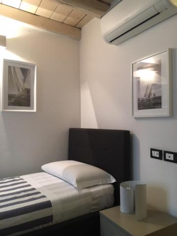 Basic Single Room photo 1