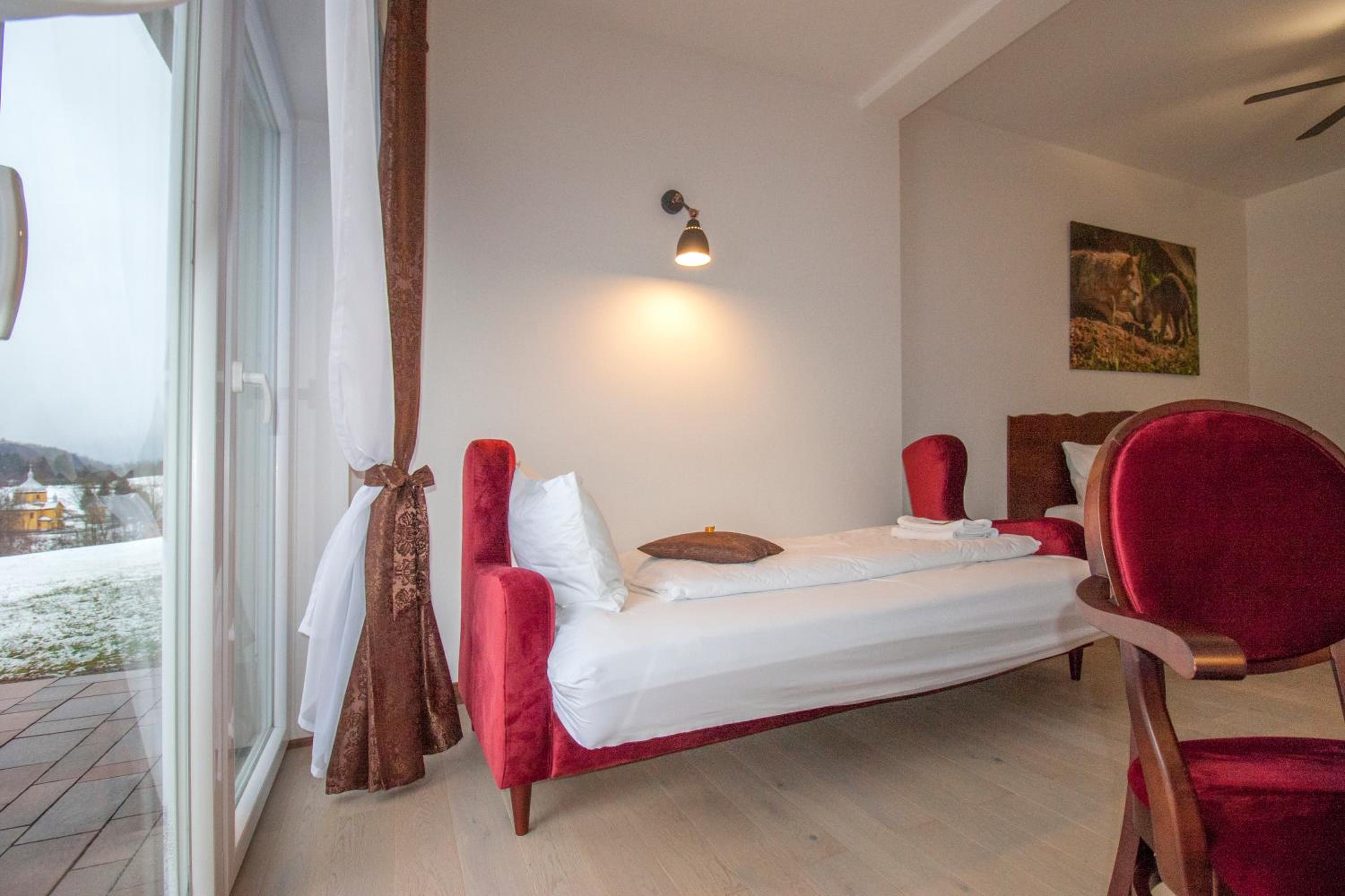 Deluxe Double Room with Extra Bed in Main Manor House  - Photo 8