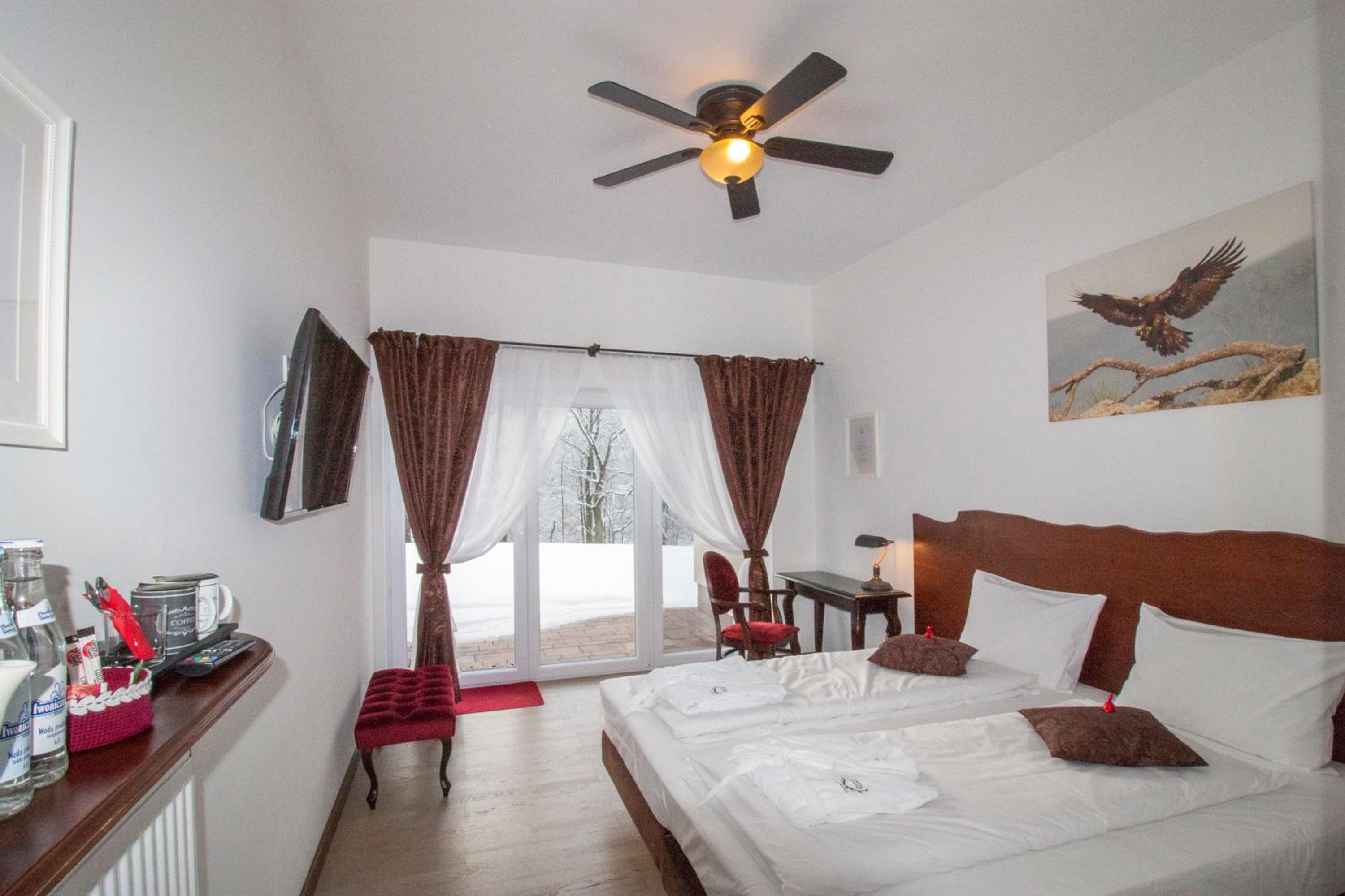 Double Room with Terrace in Main Manor House  - Photo 1