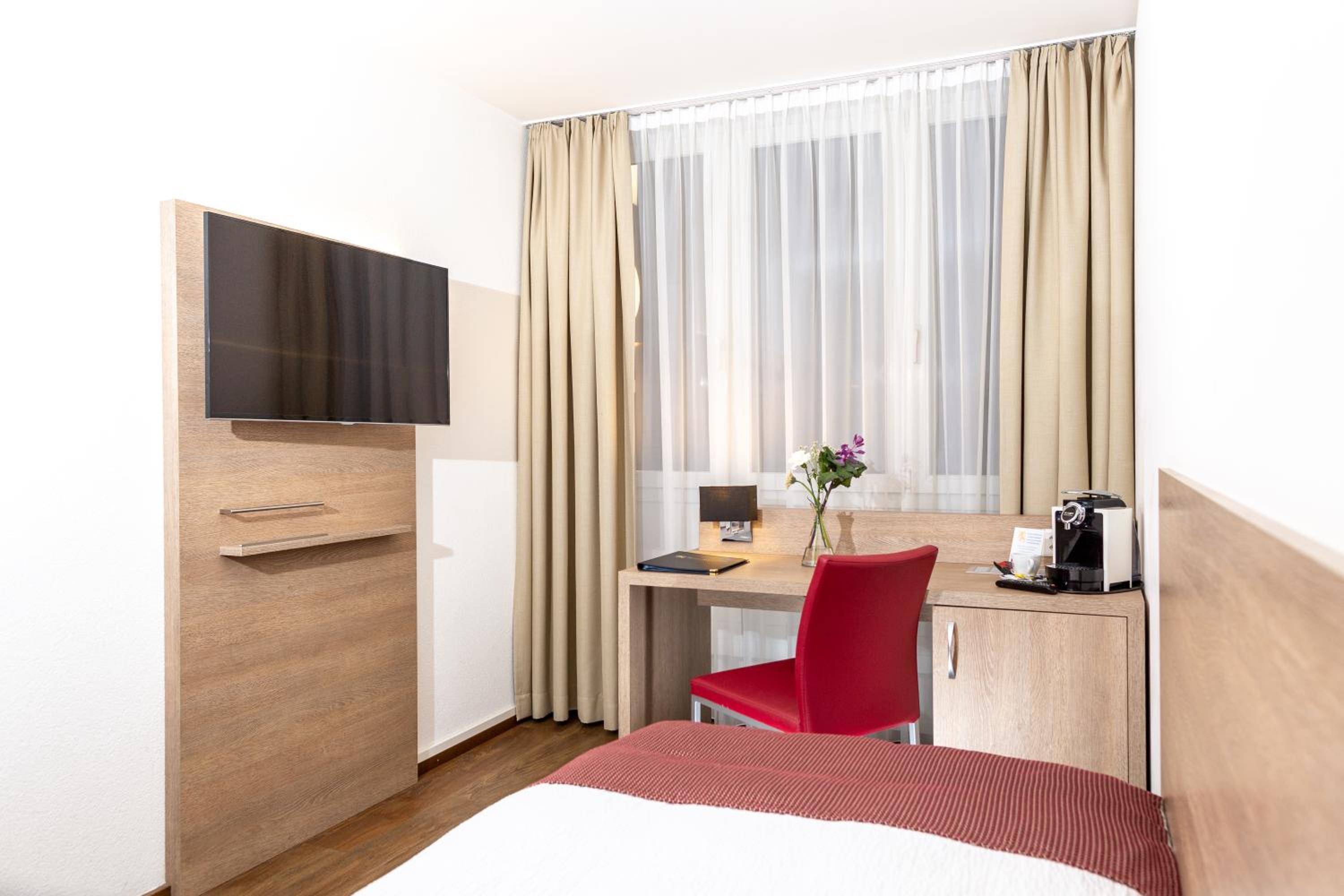 Modern Single Room