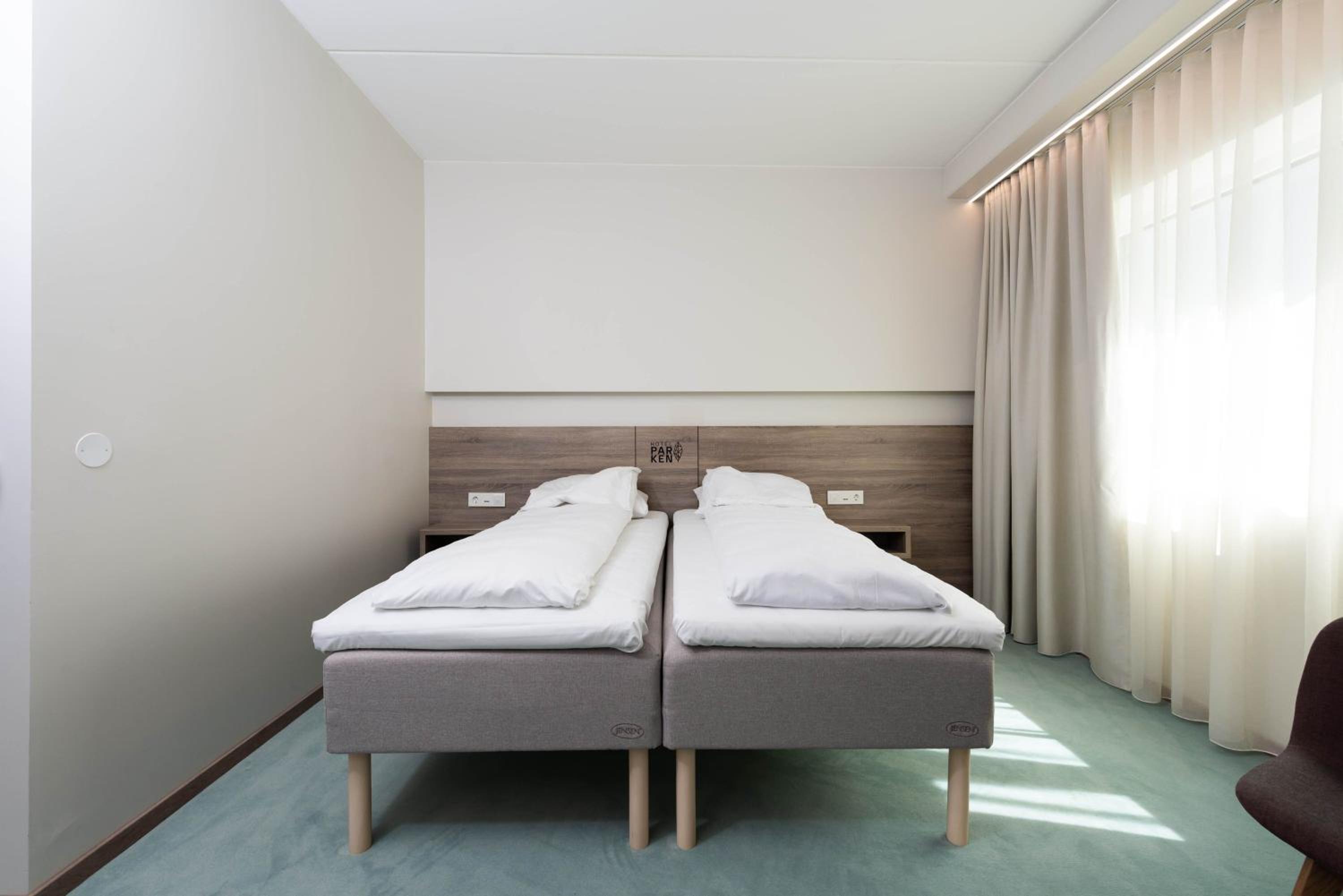 Standard Room Twin - Photo 4