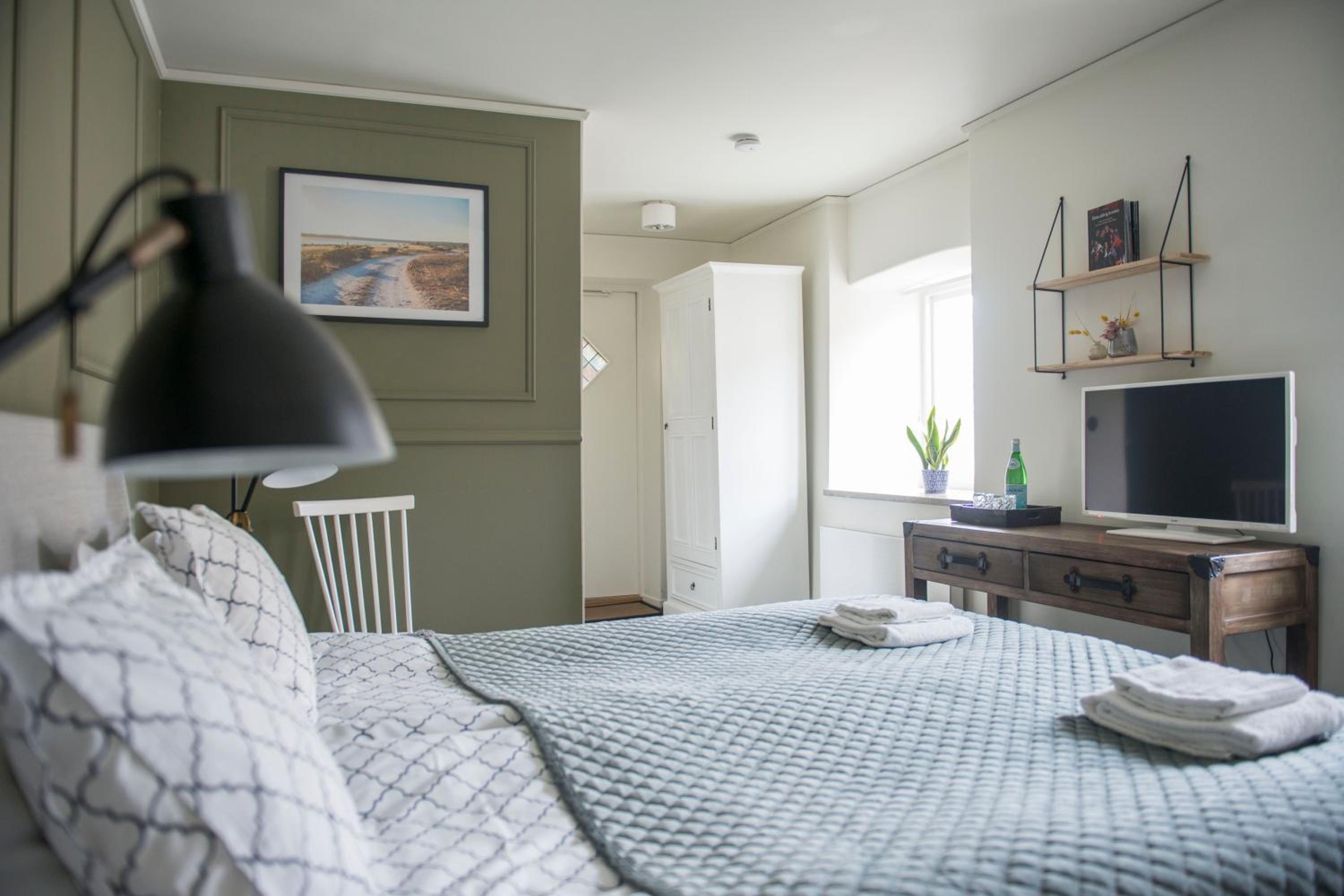 Twin or Double Room - Photo 42