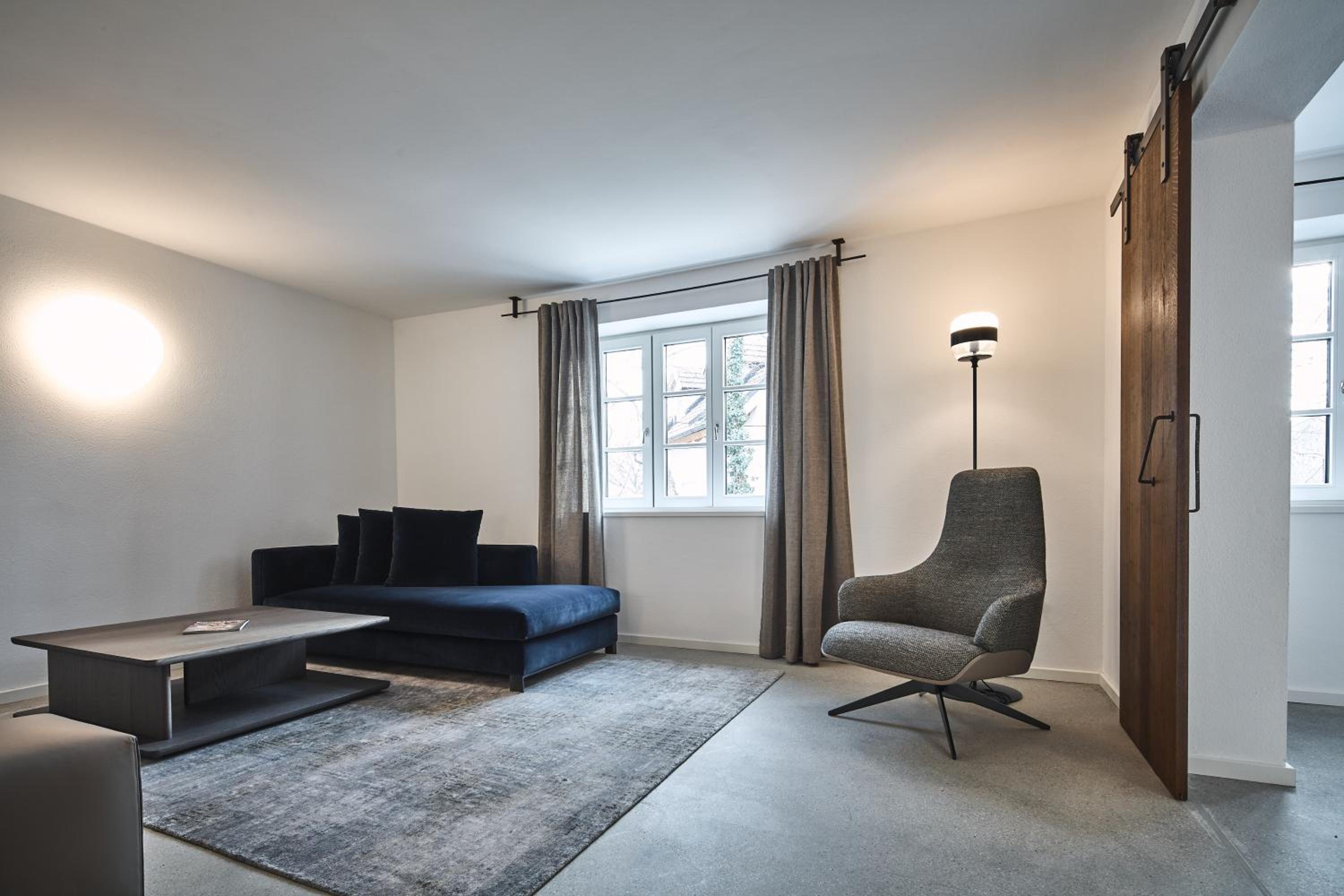 One-Bedroom Suite photo 1