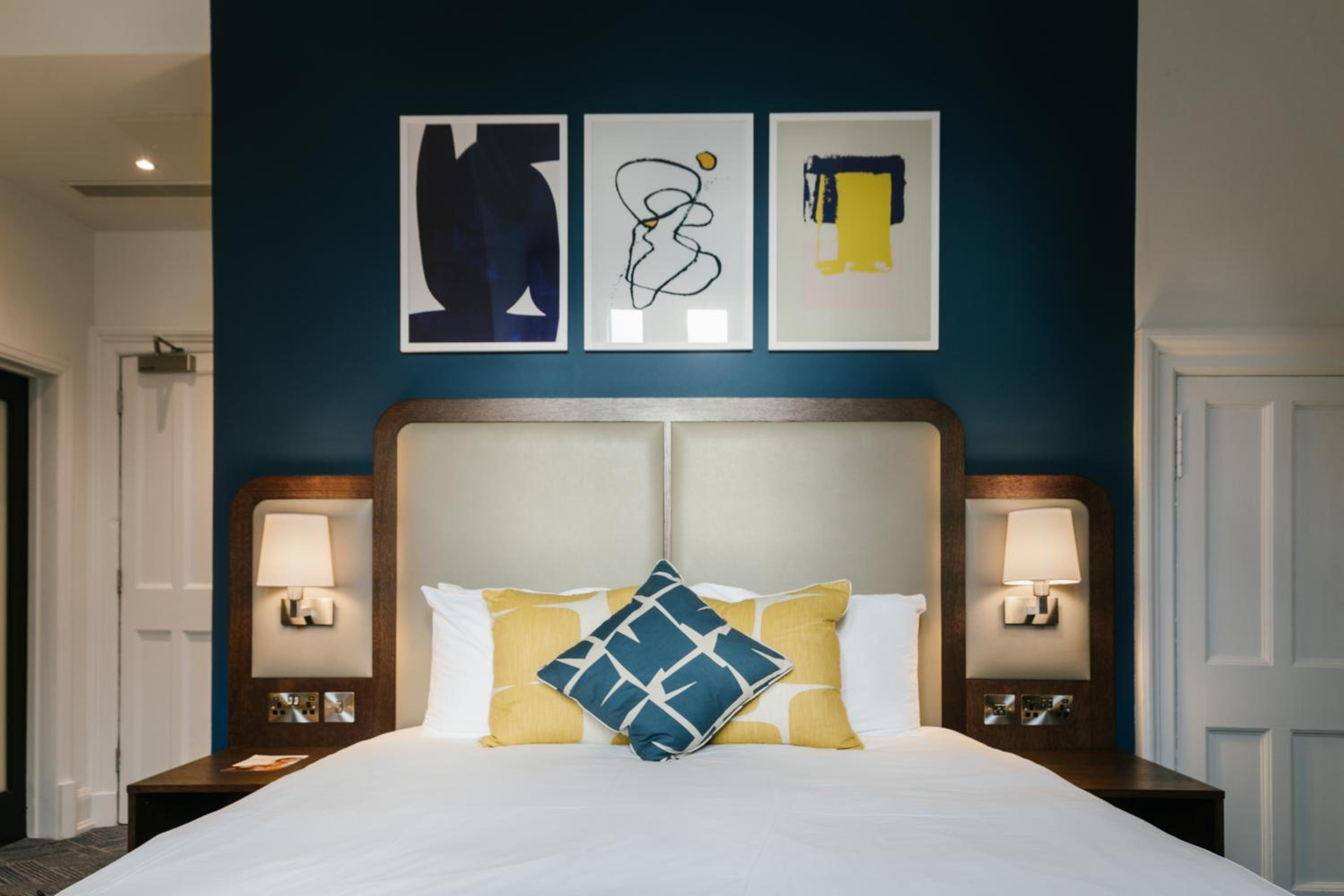 Standard Room - Photo 1