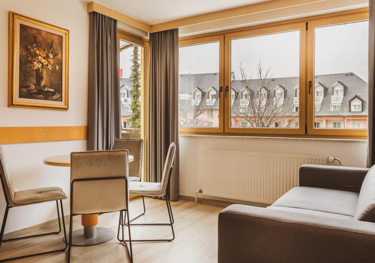 Limited Offer - One-Bedroom Apartment with Ski Pass photo 1