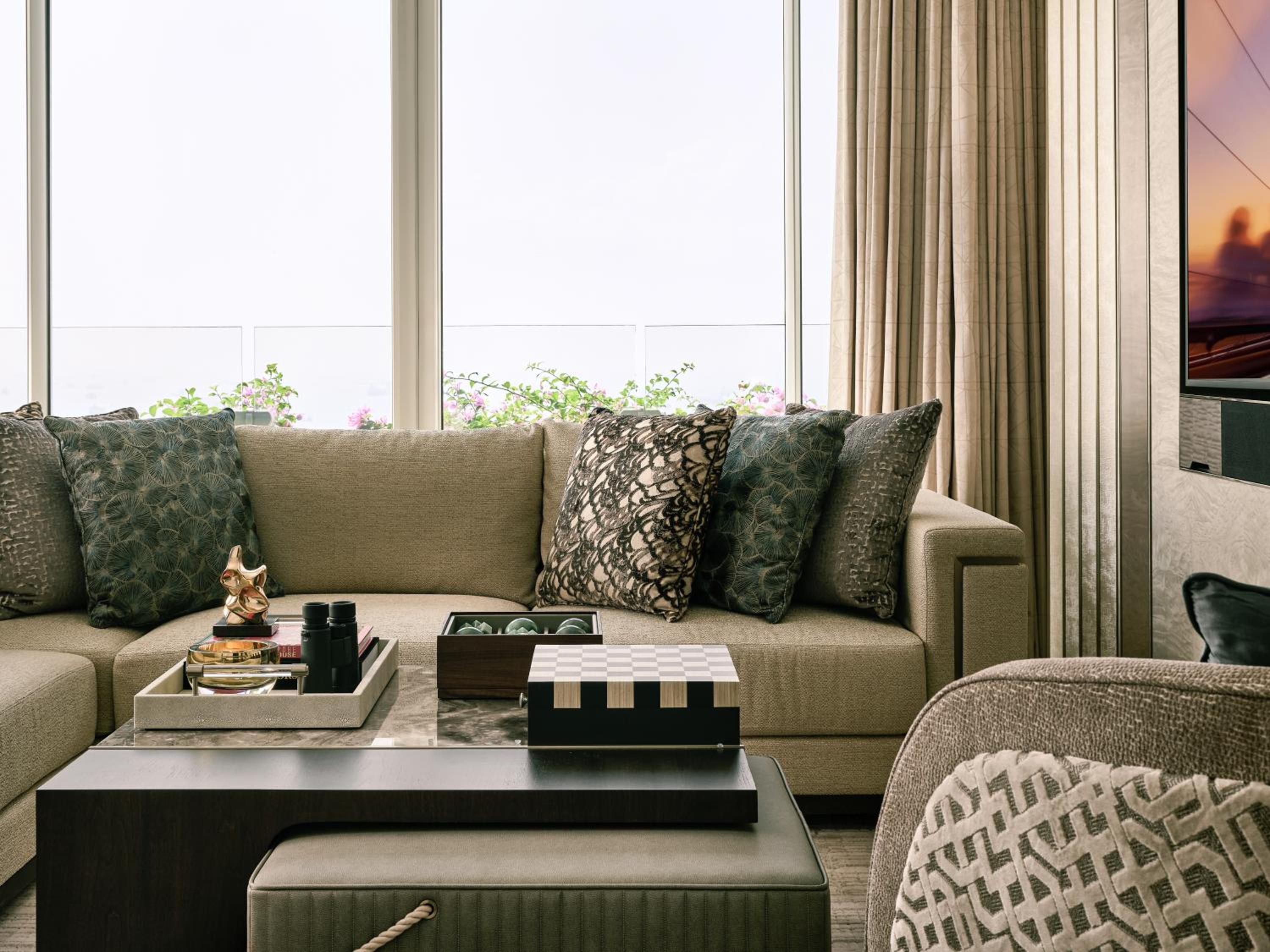 Harbor Suite