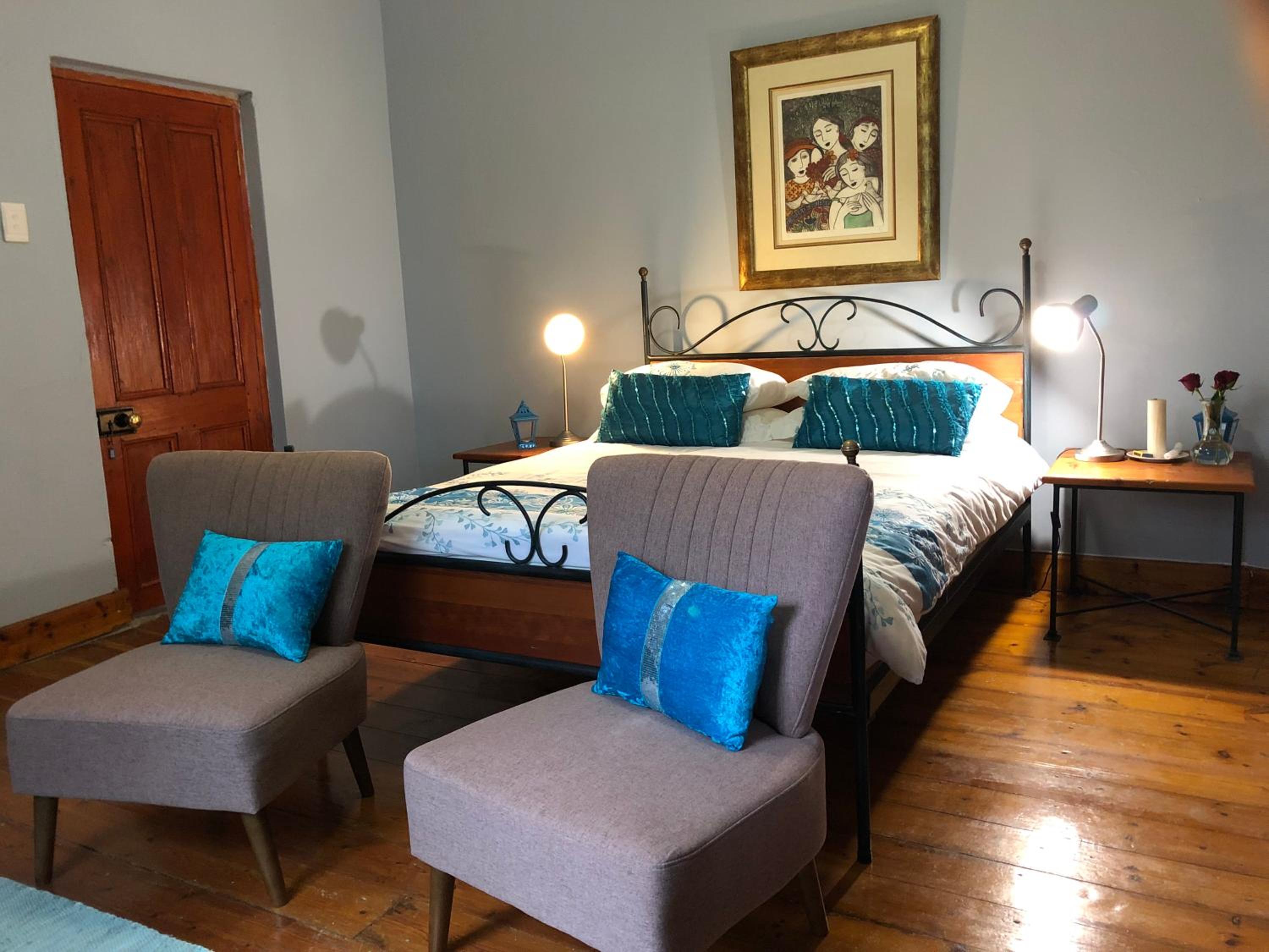Three-Bedroom Farm House - Photo 7