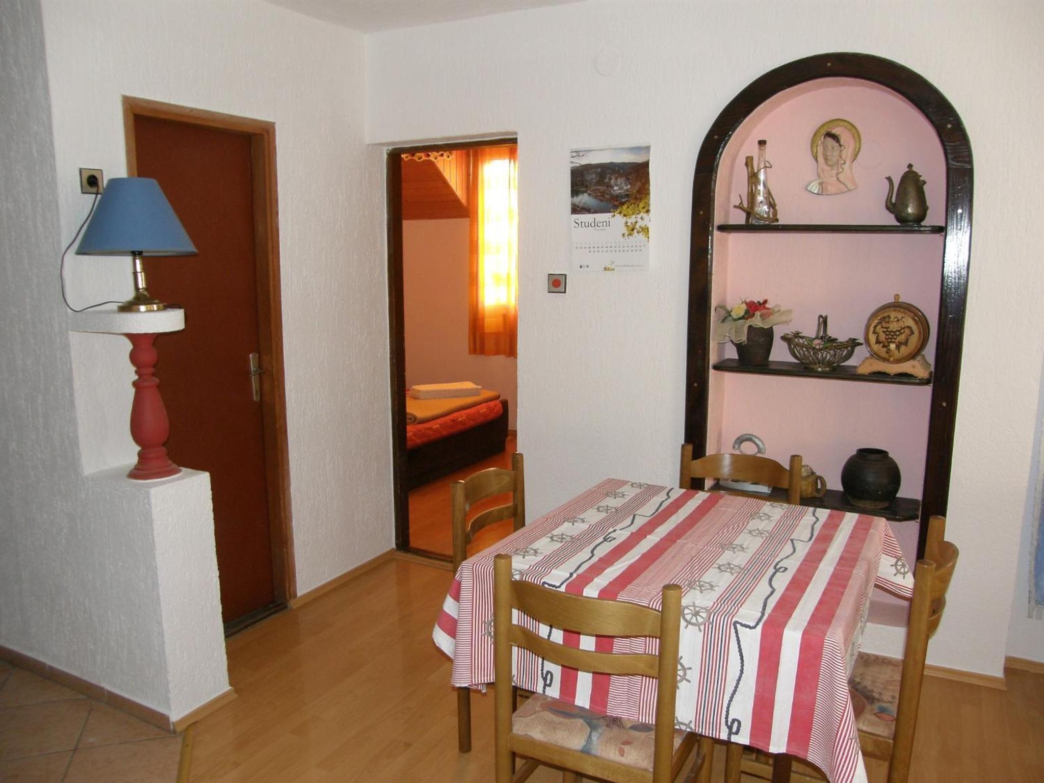 One-Bedroom Apartment - Photo 28