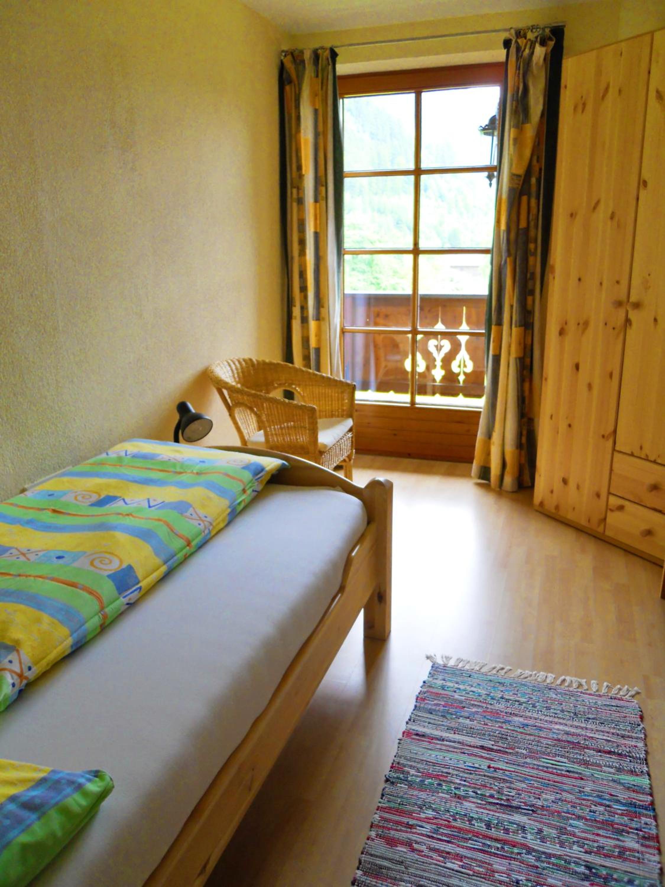 Two-Bedroom Apartment with Balcony photo 2