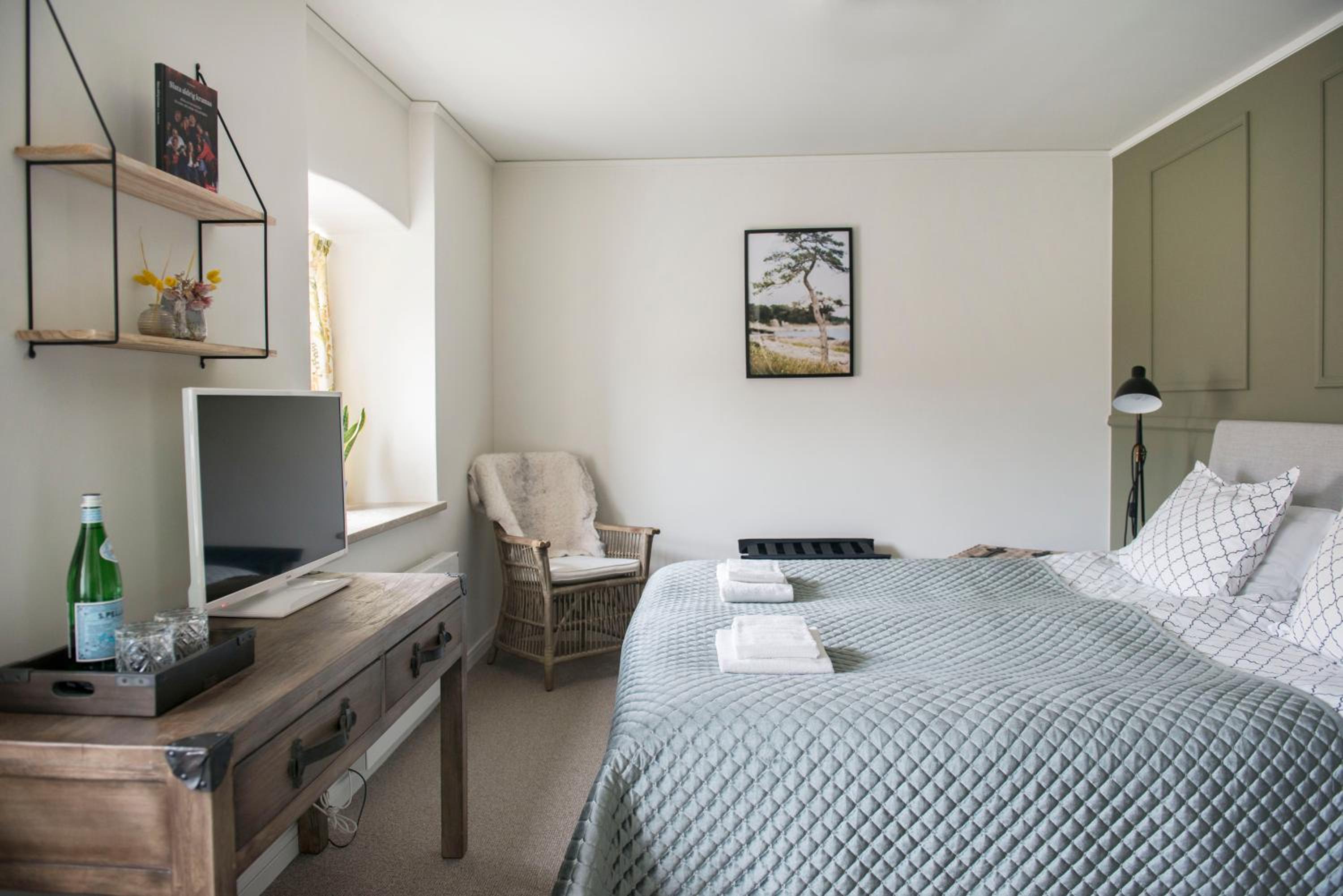 Twin or Double Room - Photo 35