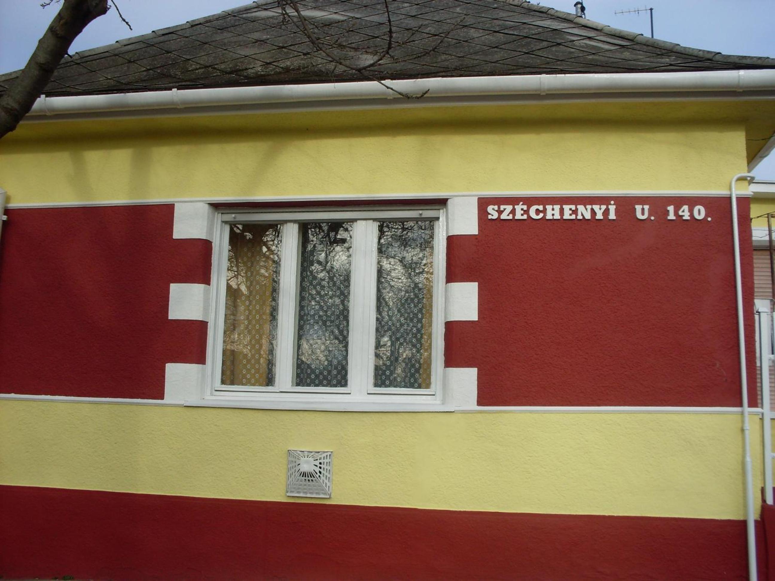 Two-Bedroom Apartment - Photo 1