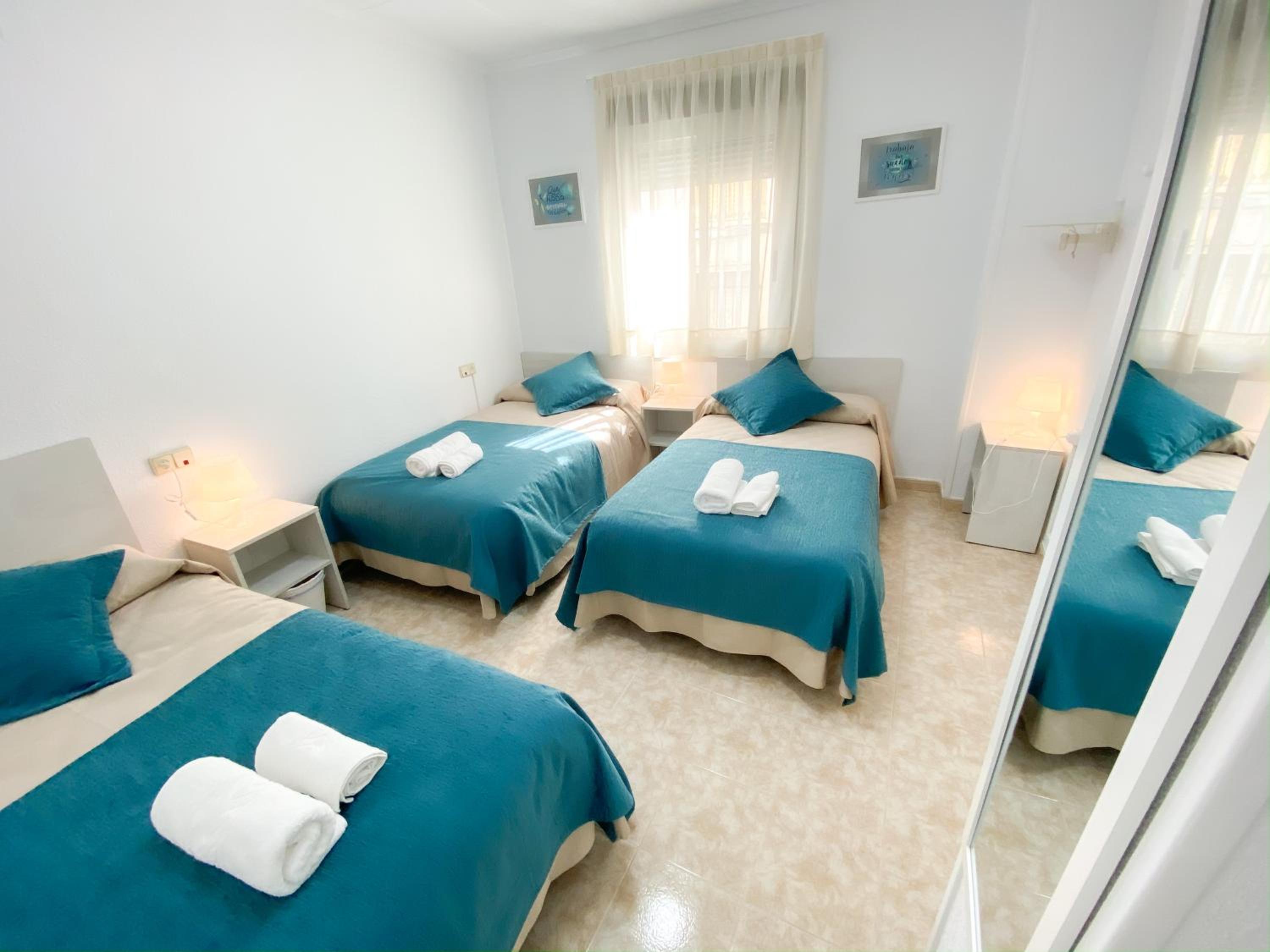 Basic Triple Room photo 3