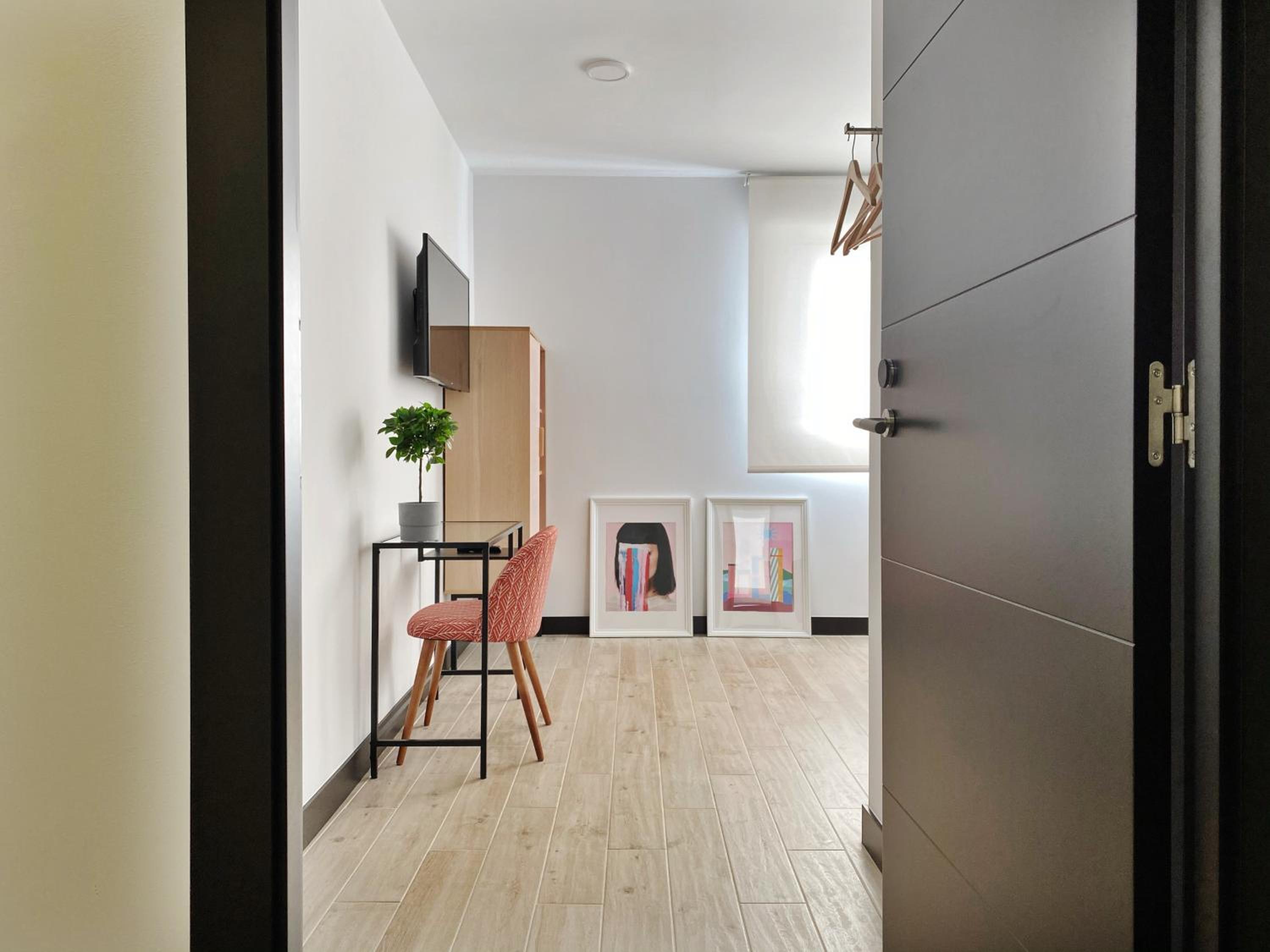 Double Room - Photo 3