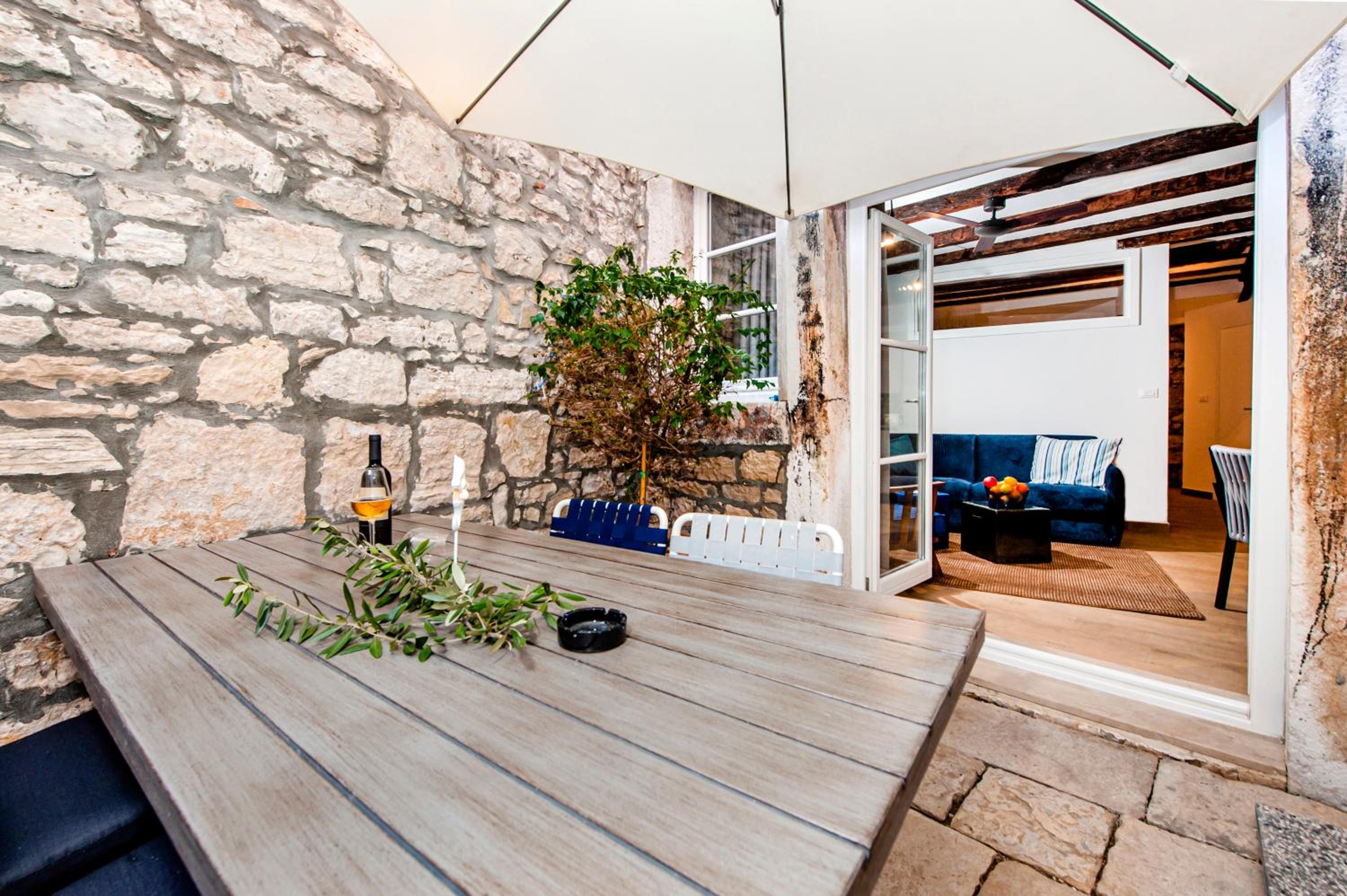 One-Bedroom Apartment with Patio