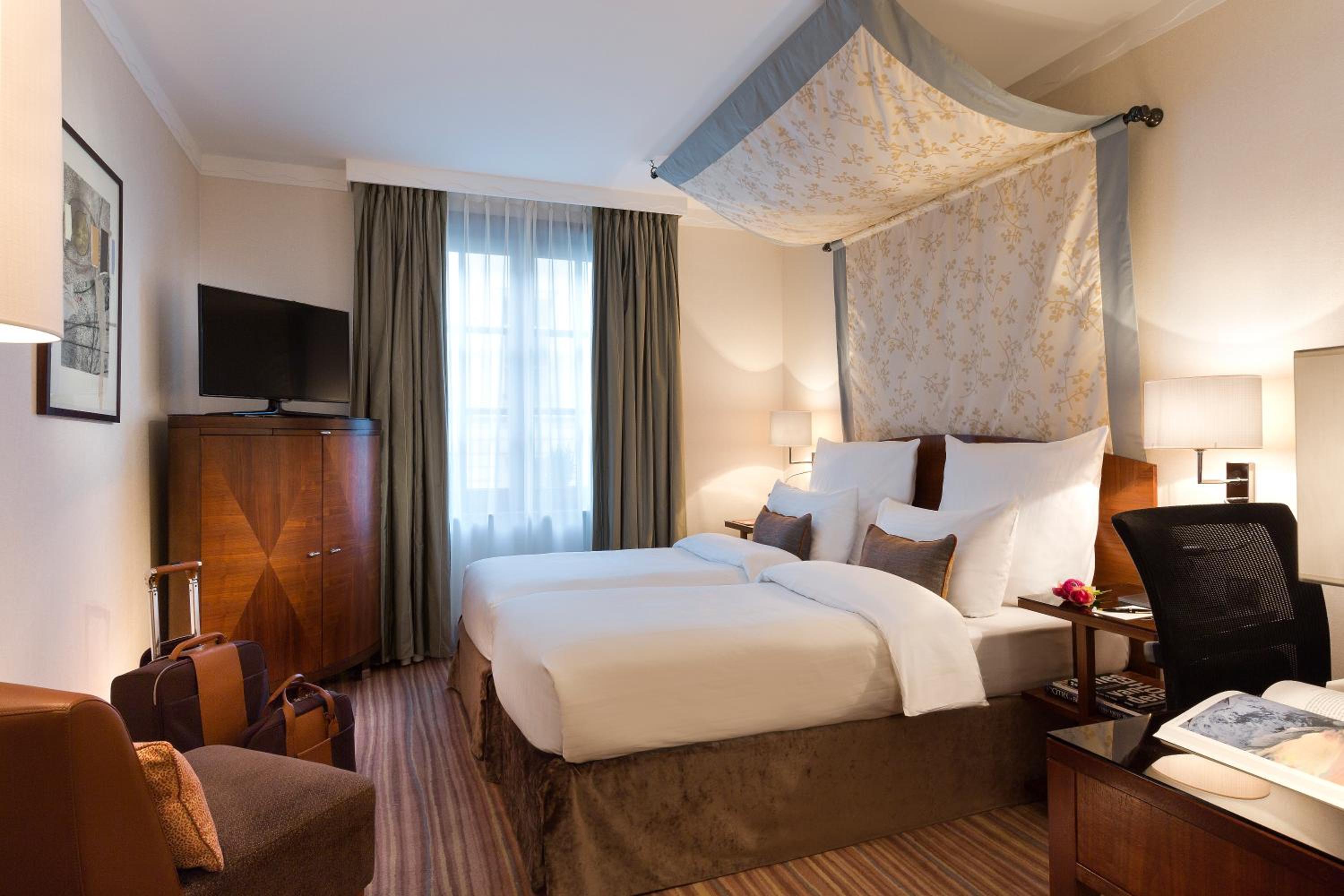 Premium Twin Room