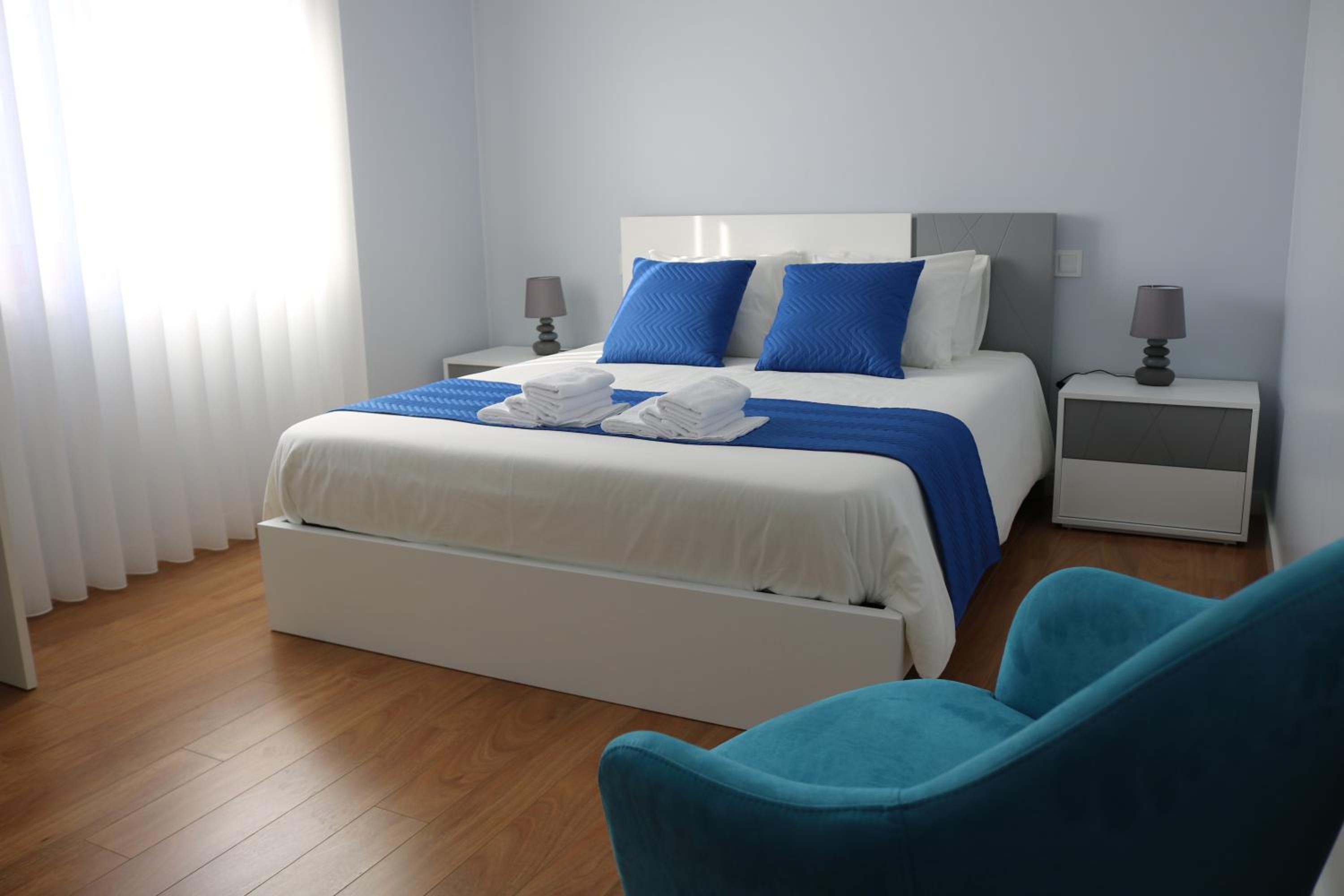 Double Room with Mountain View - Photo 2