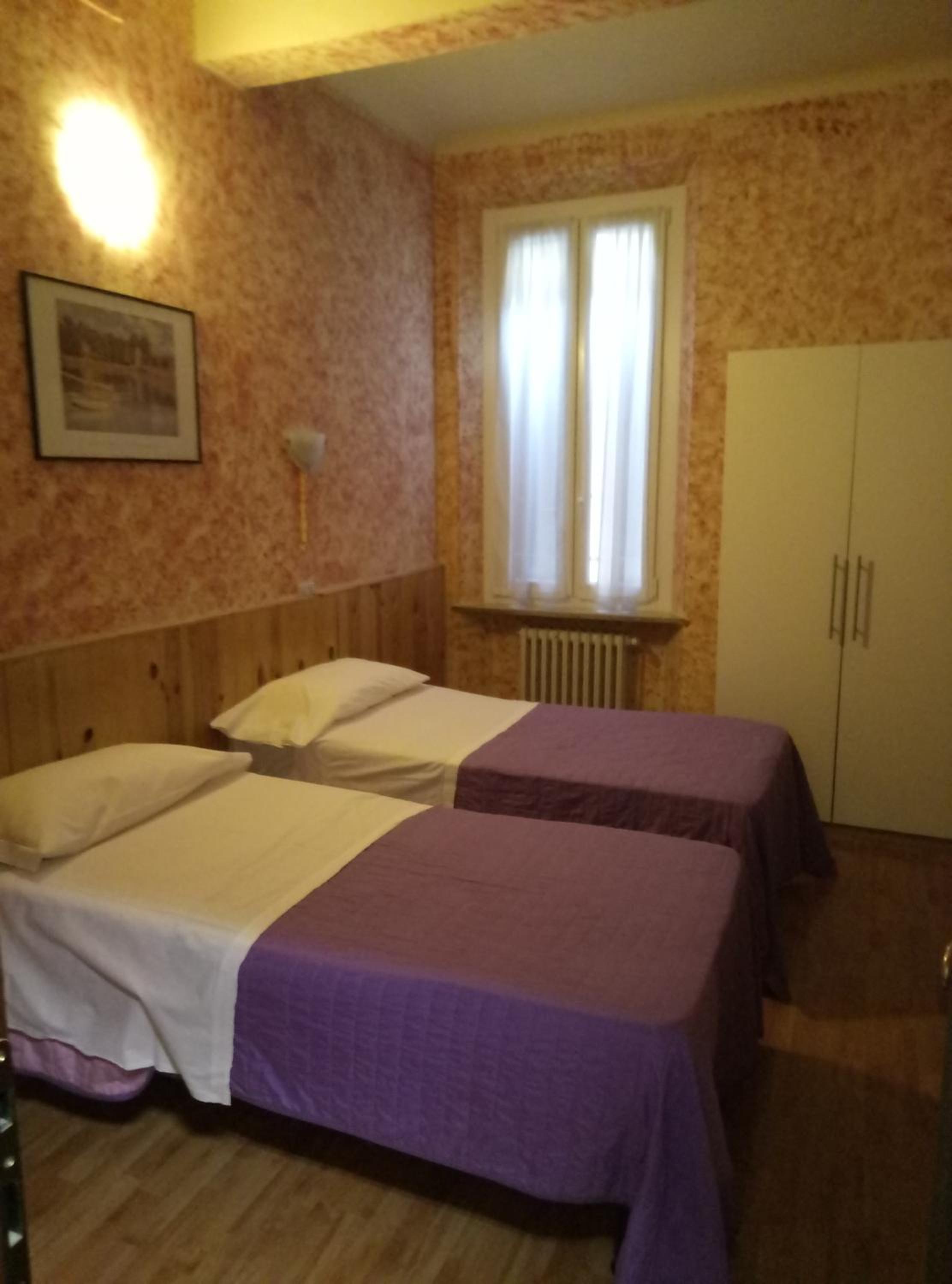 Twin Room photo 1