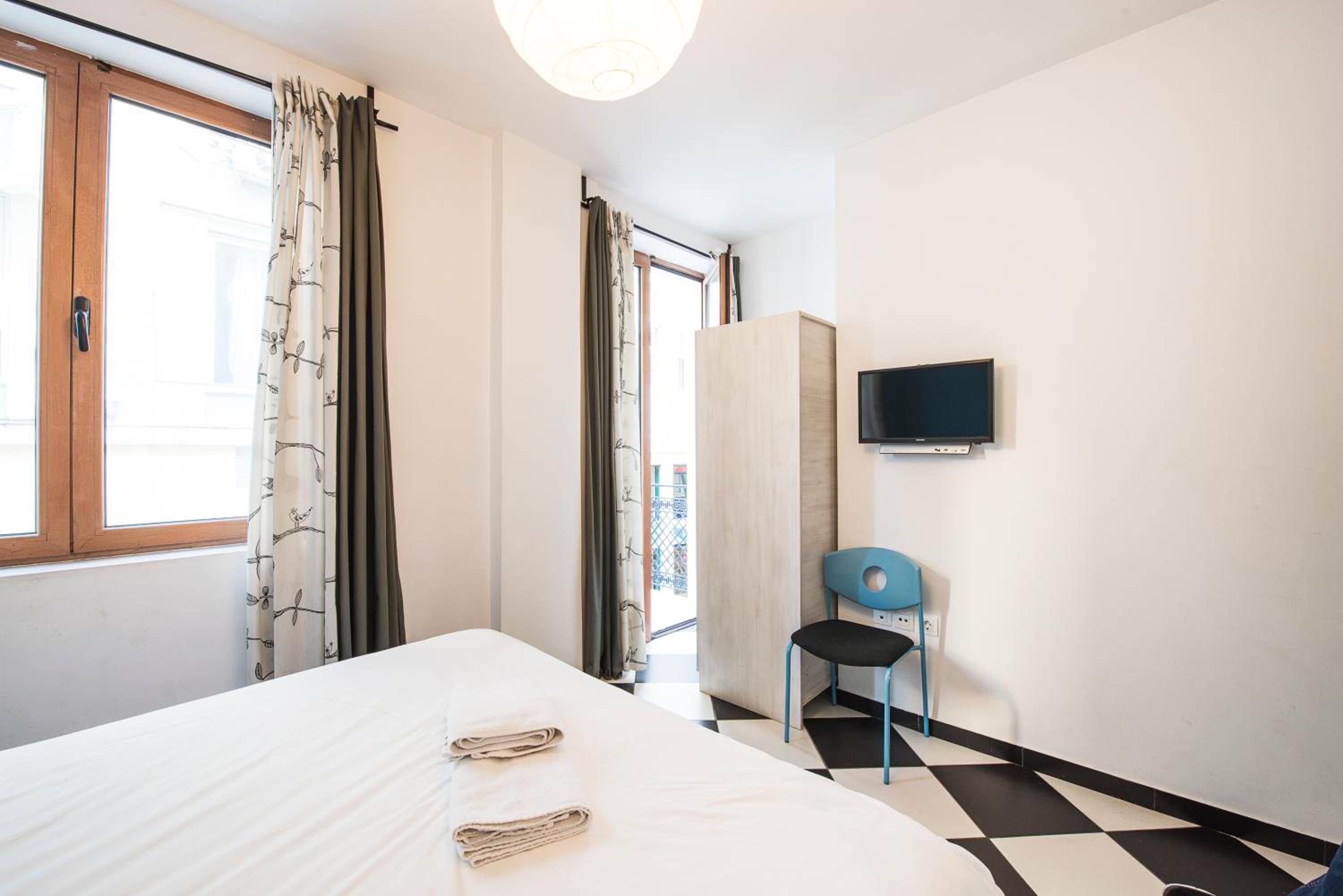 Double Room Ensuite with Balcony photo 3