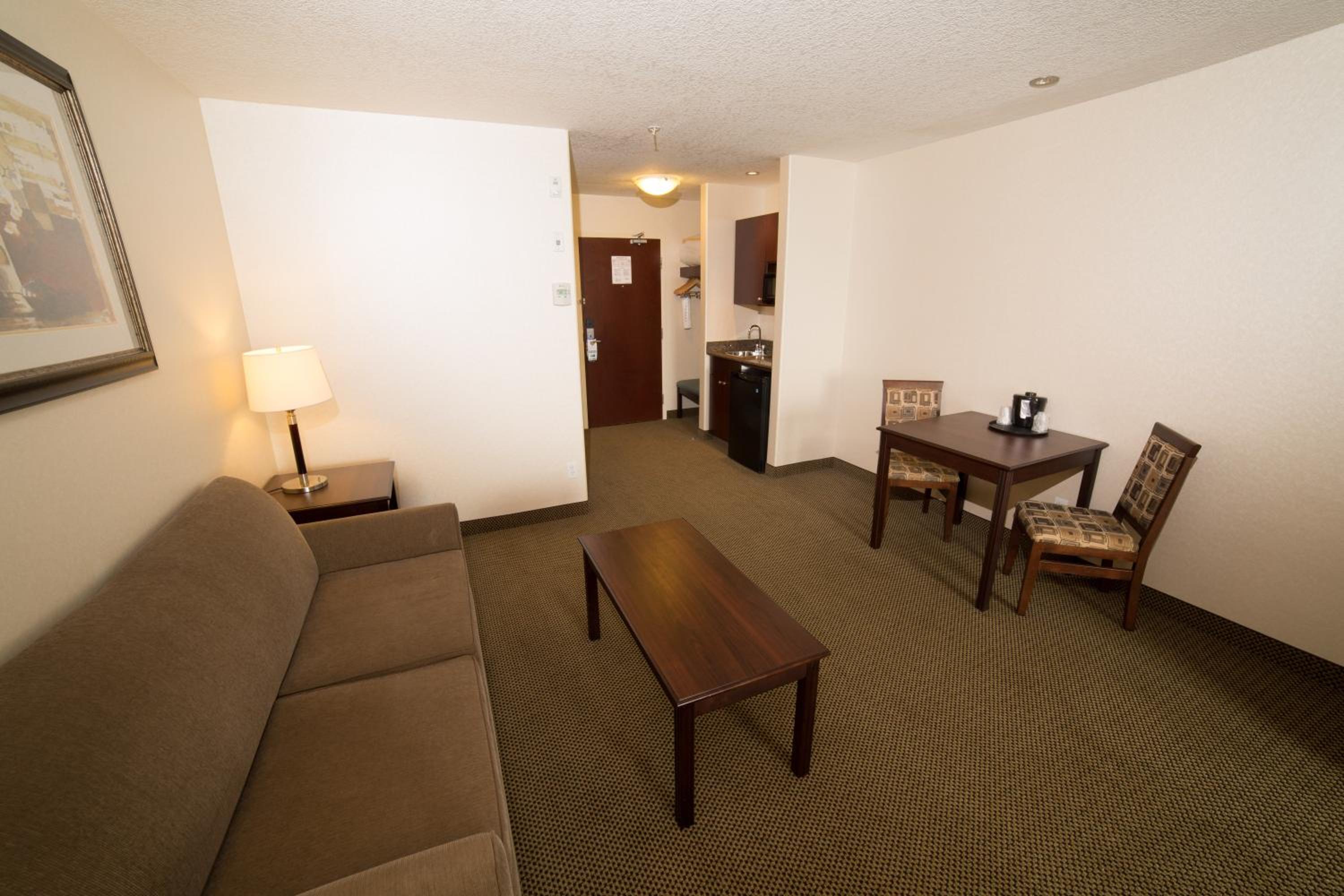 King Suite with Sofa Bed - Photo 3