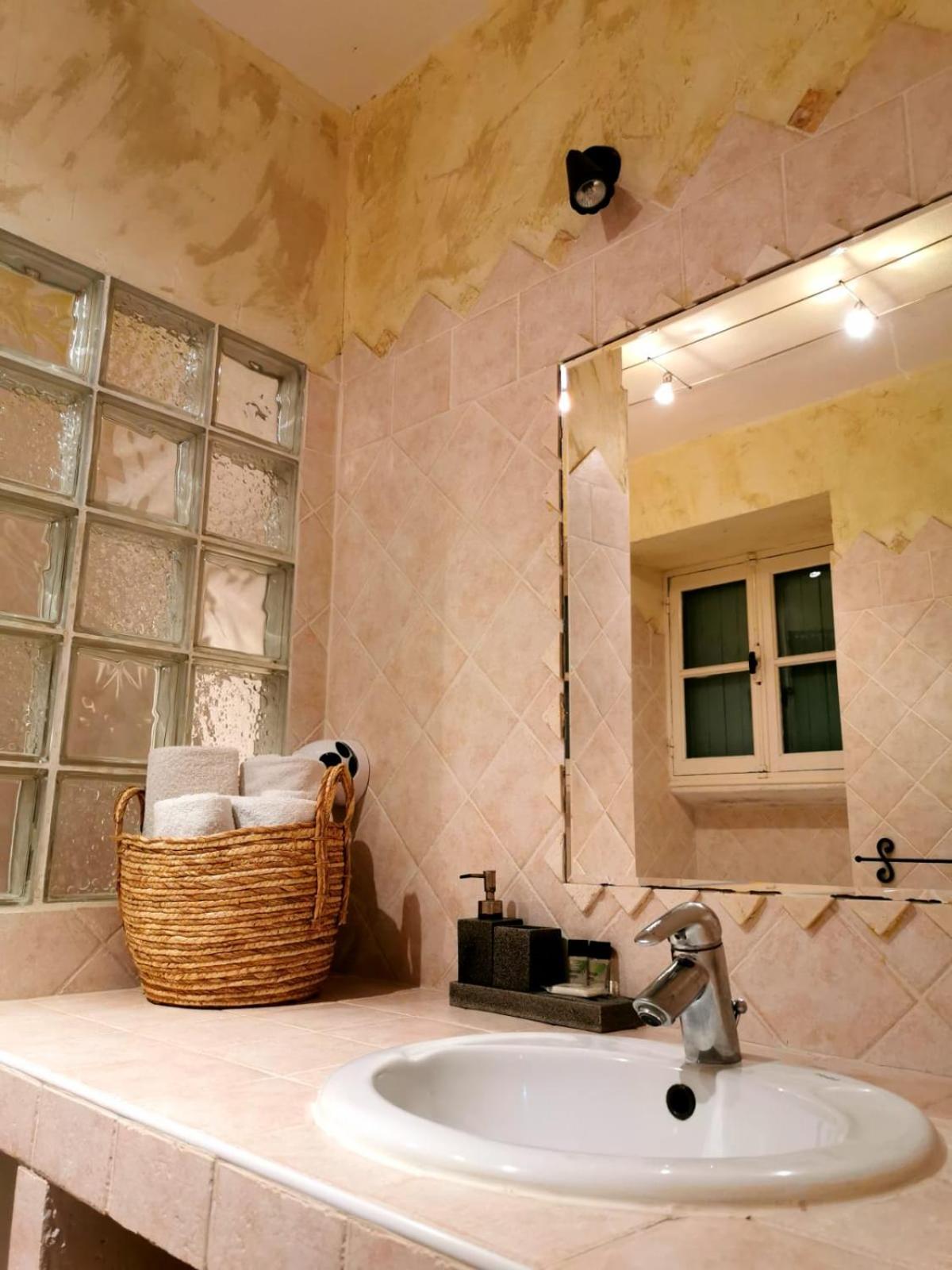 Triple Room with Garden View photo 3