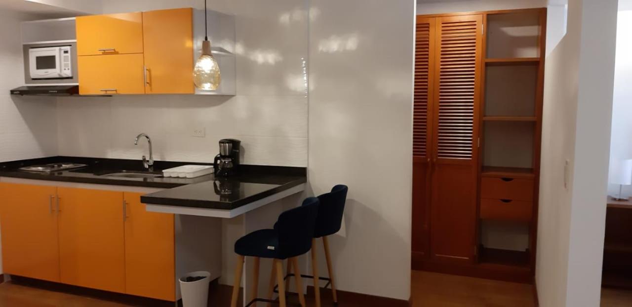 Studio Apartment - Photo 2