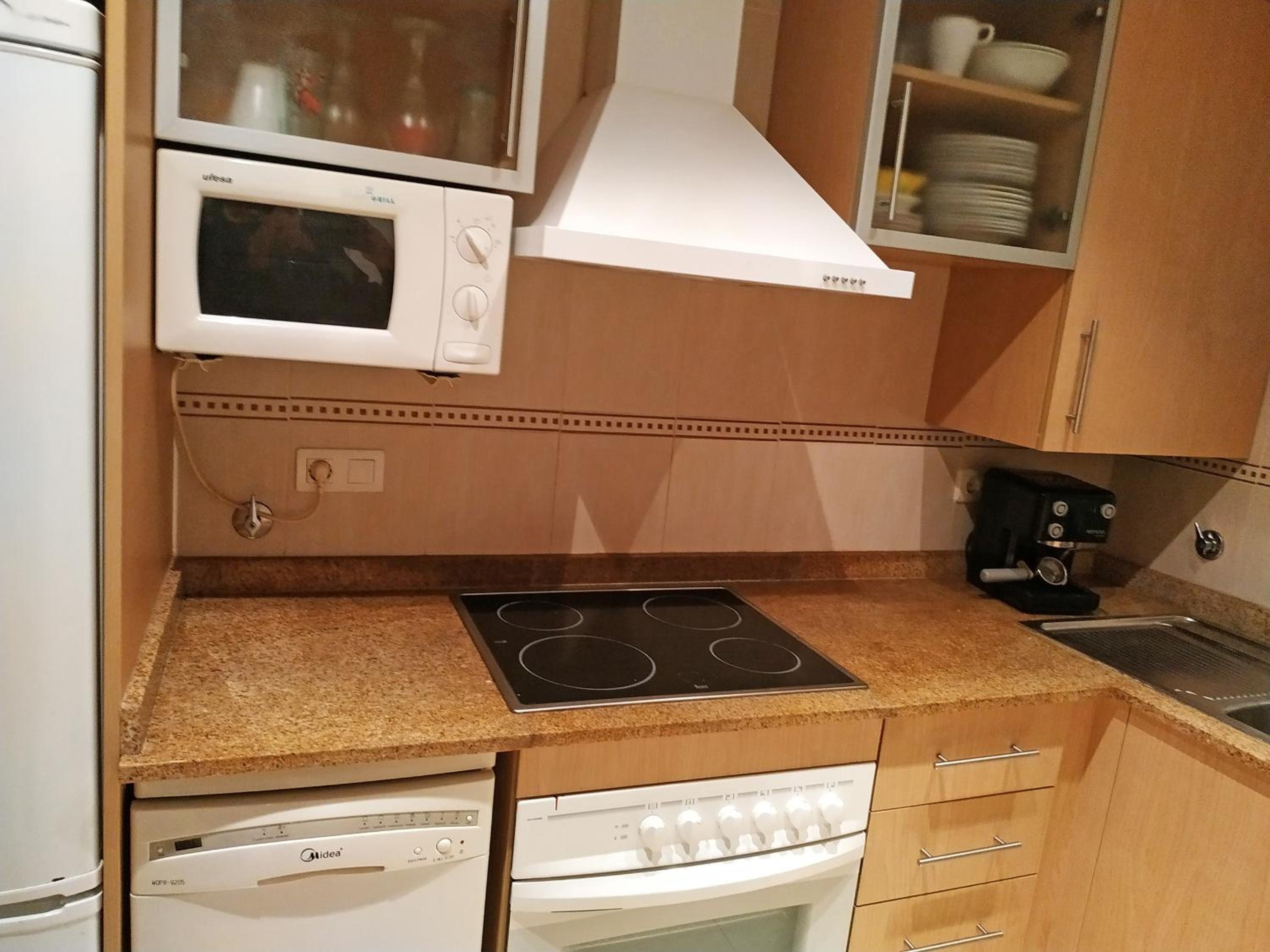 Two-Bedroom Apartment - Photo 20