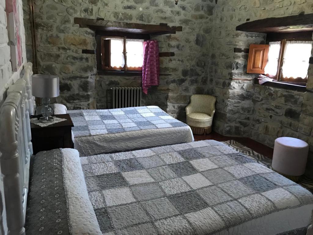 Habitación Familiar con Baño Privado