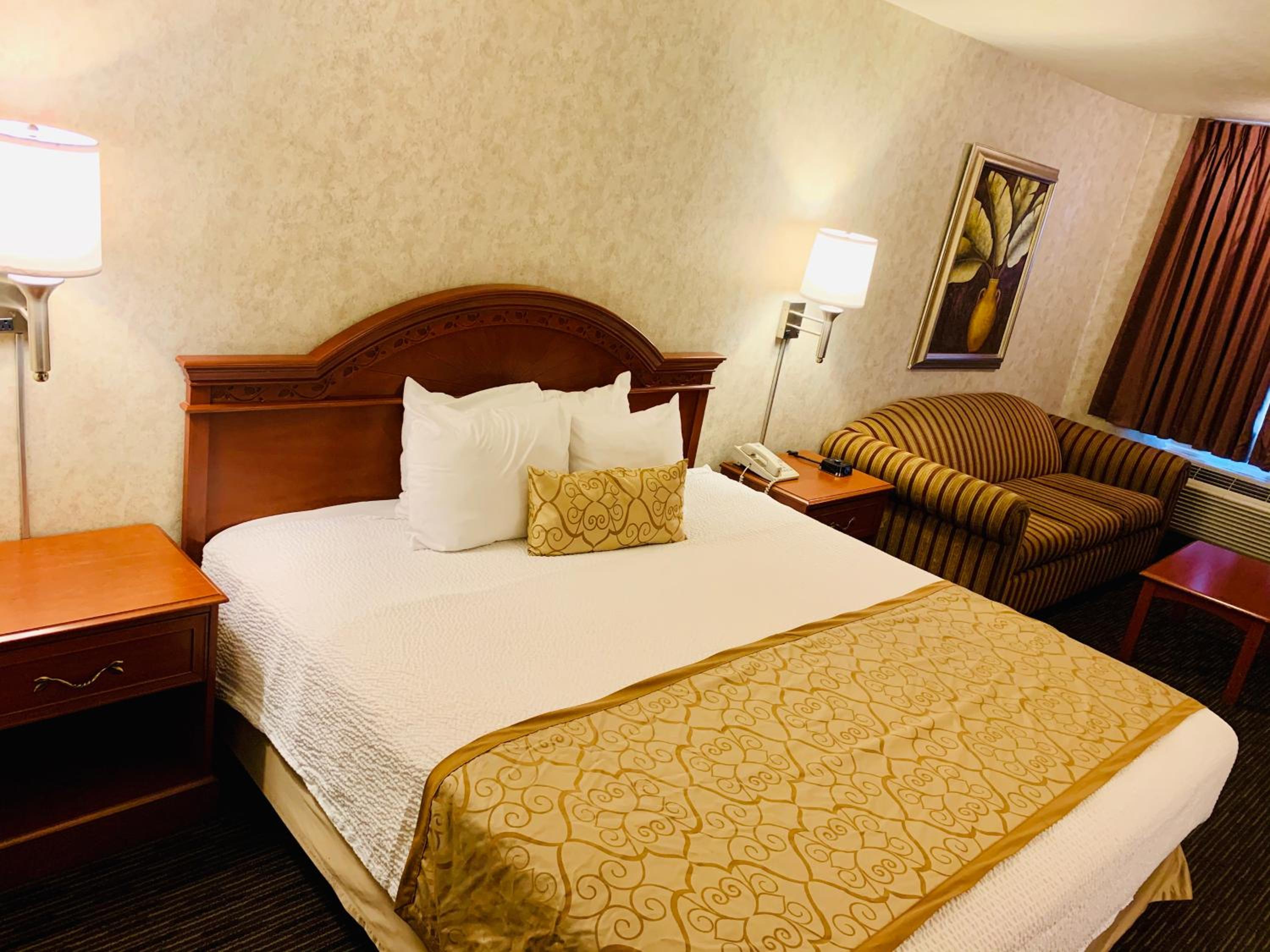 Classic King Room photo 1